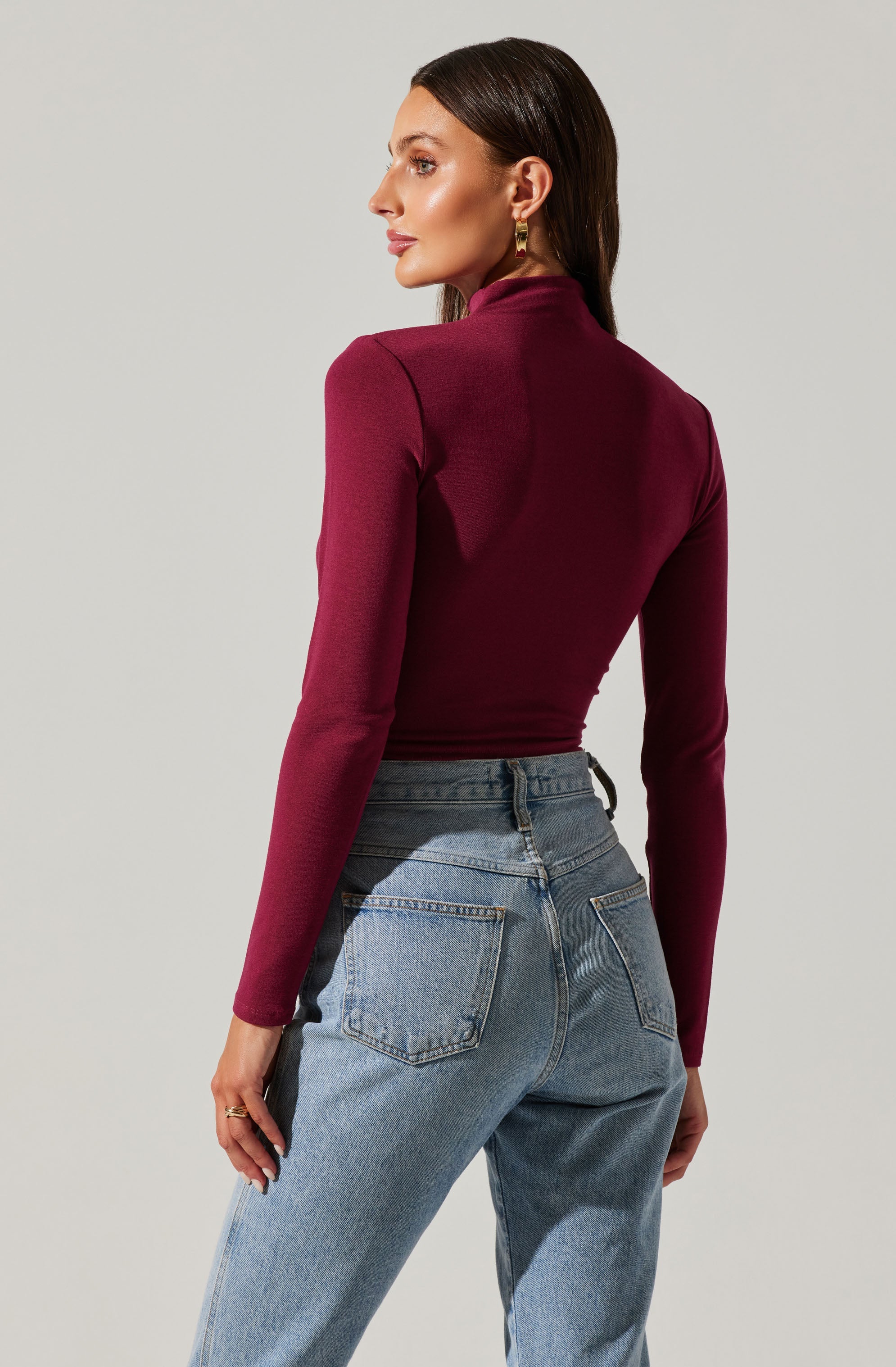 Asymmetrical Pleated Cutout Mock Neck Top-Aljck