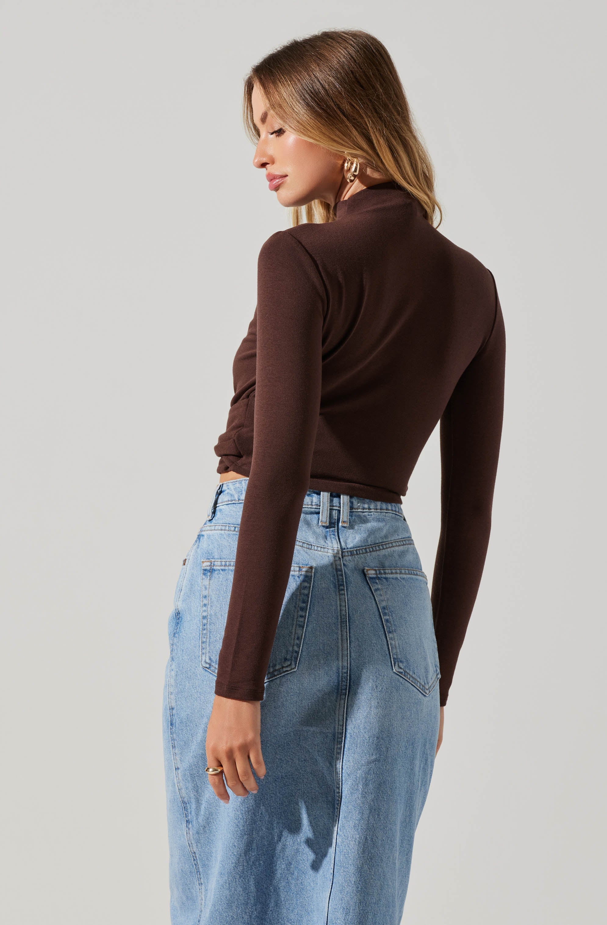 Asymmetrical Pleated Cutout Mock Neck Top-Aljck