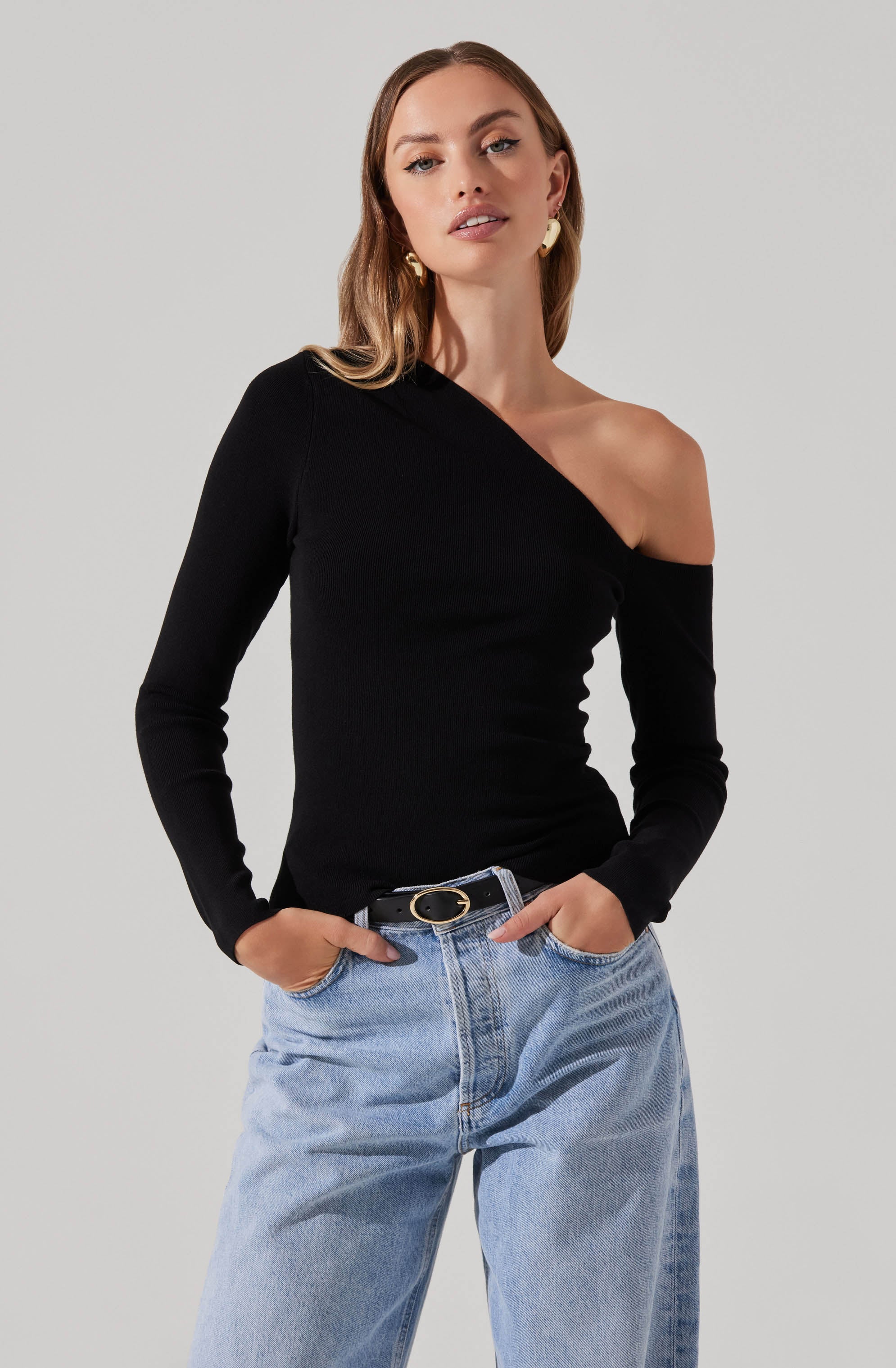 Asymmetrical Long Sleeve Sweater-Aljck