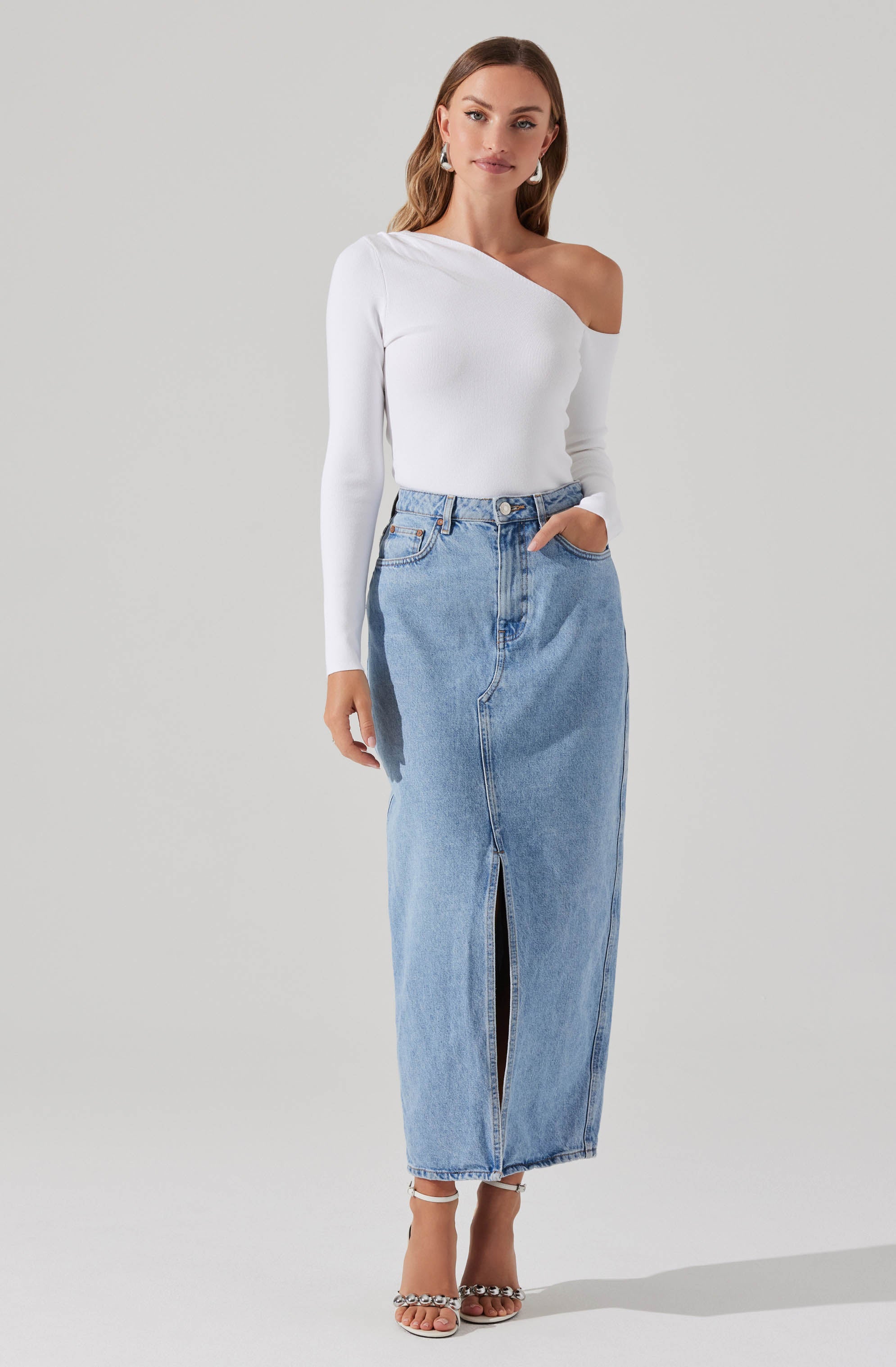 Asymmetrical Long Sleeve Sweater-Aljck