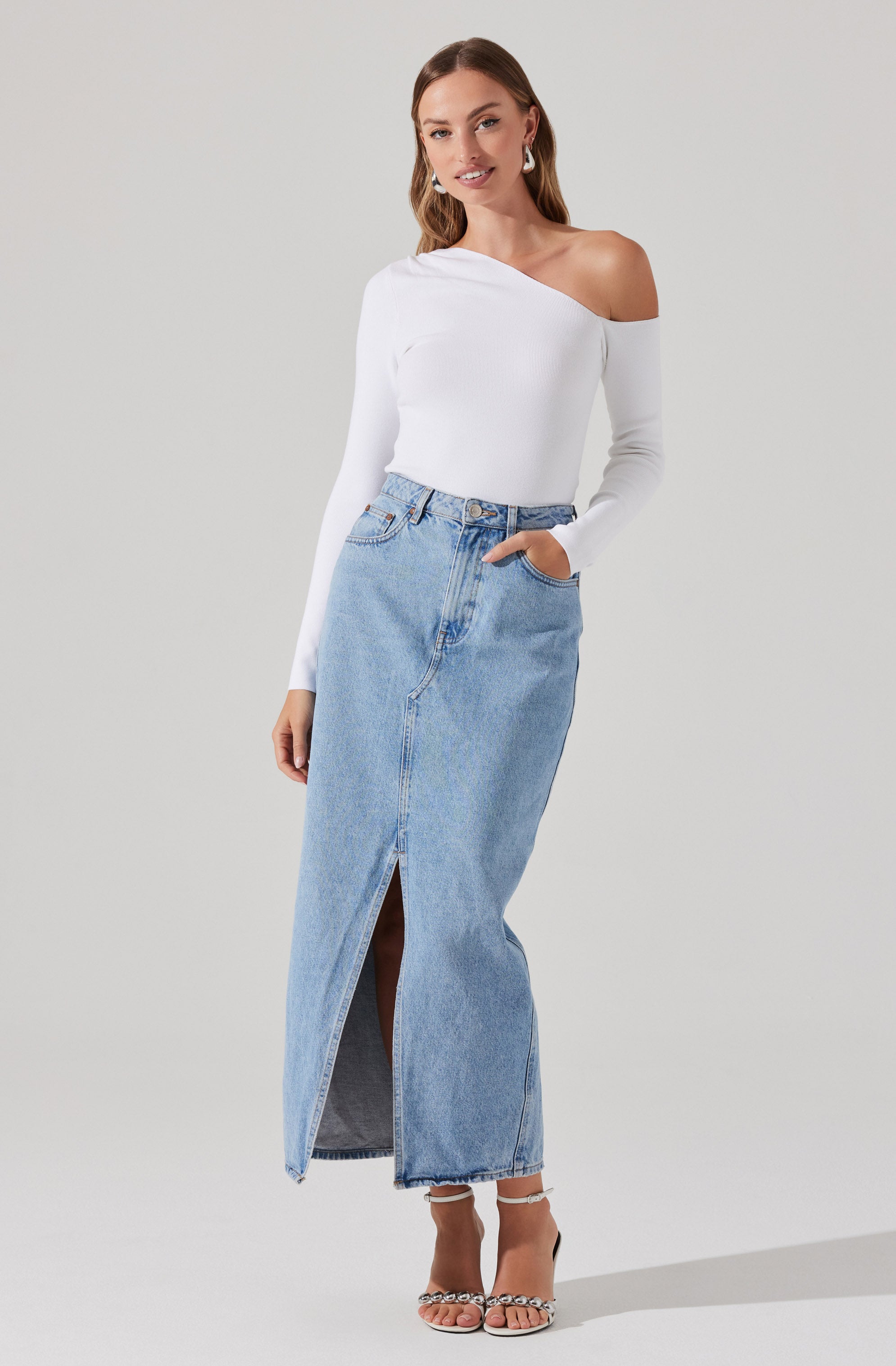 Asymmetrical Long Sleeve Sweater-Aljck