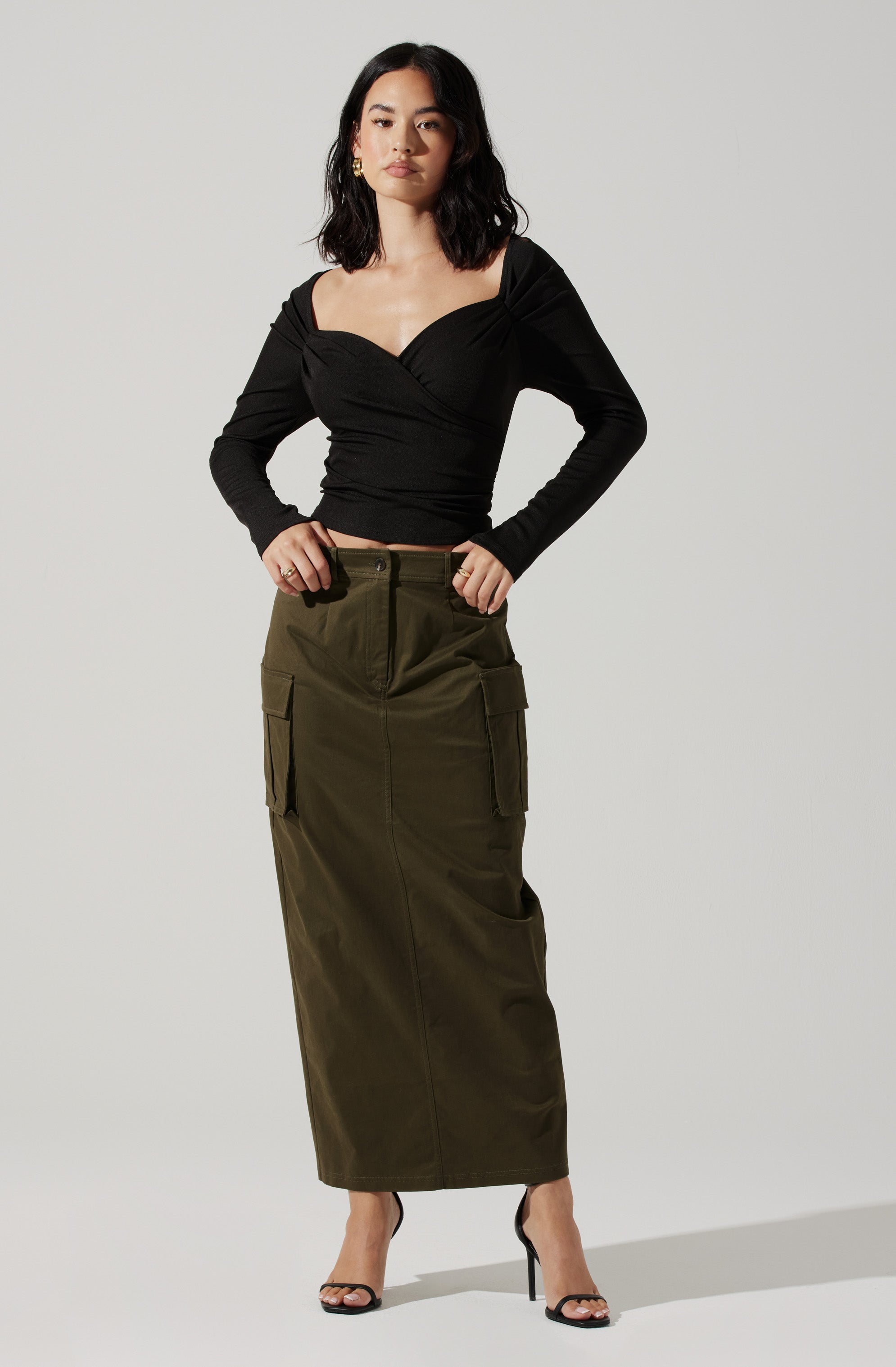 Surplice Long Sleeve Knit Top-Aljck