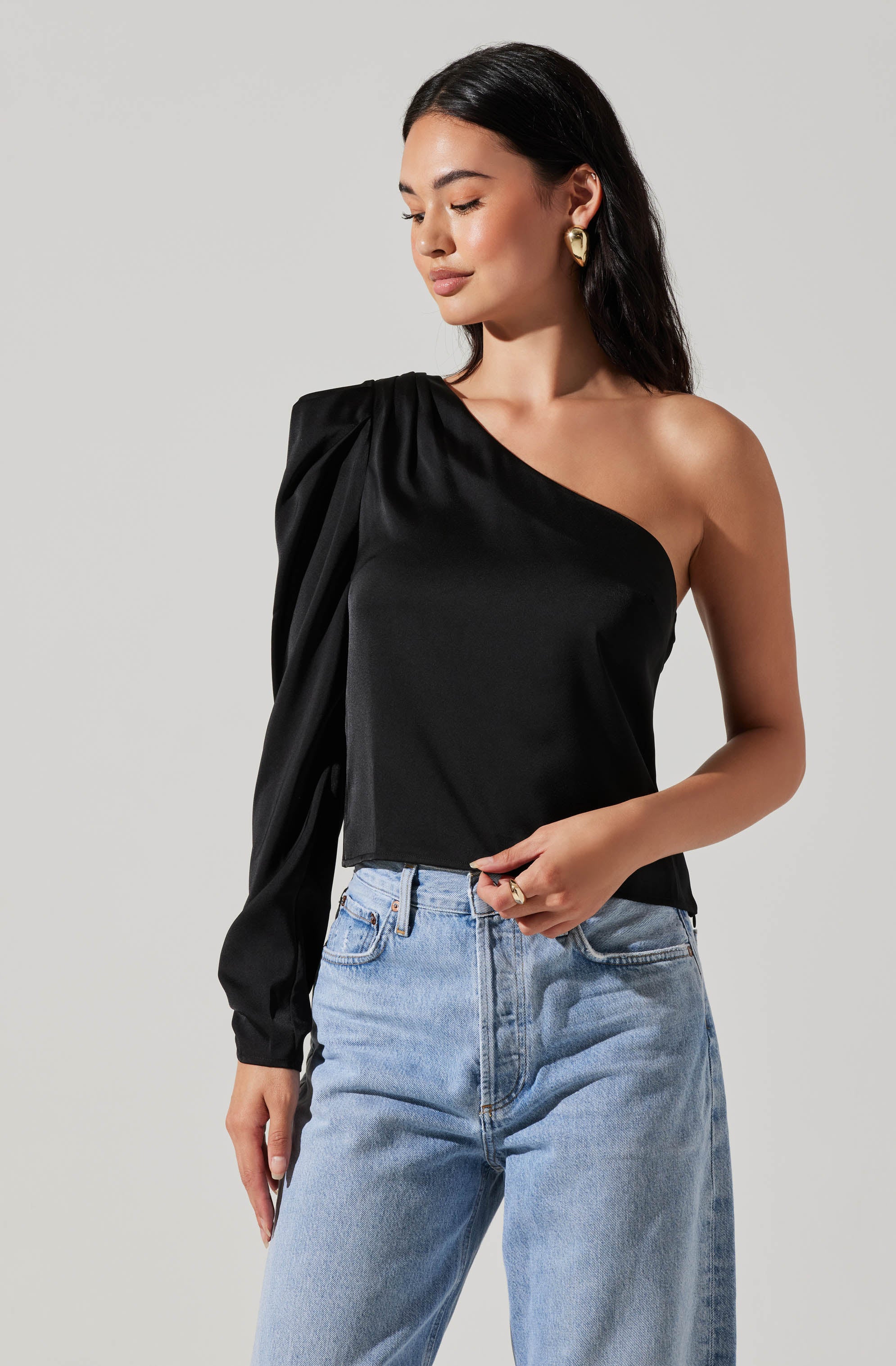 Asymmetrical Puff Sleeve Top-Aljck