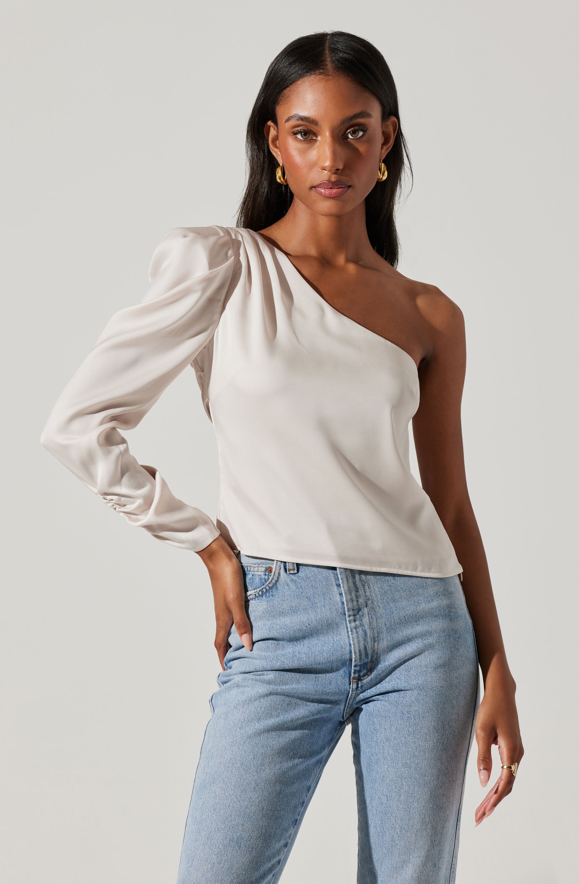 Asymmetrical Puff Sleeve Top-Aljck