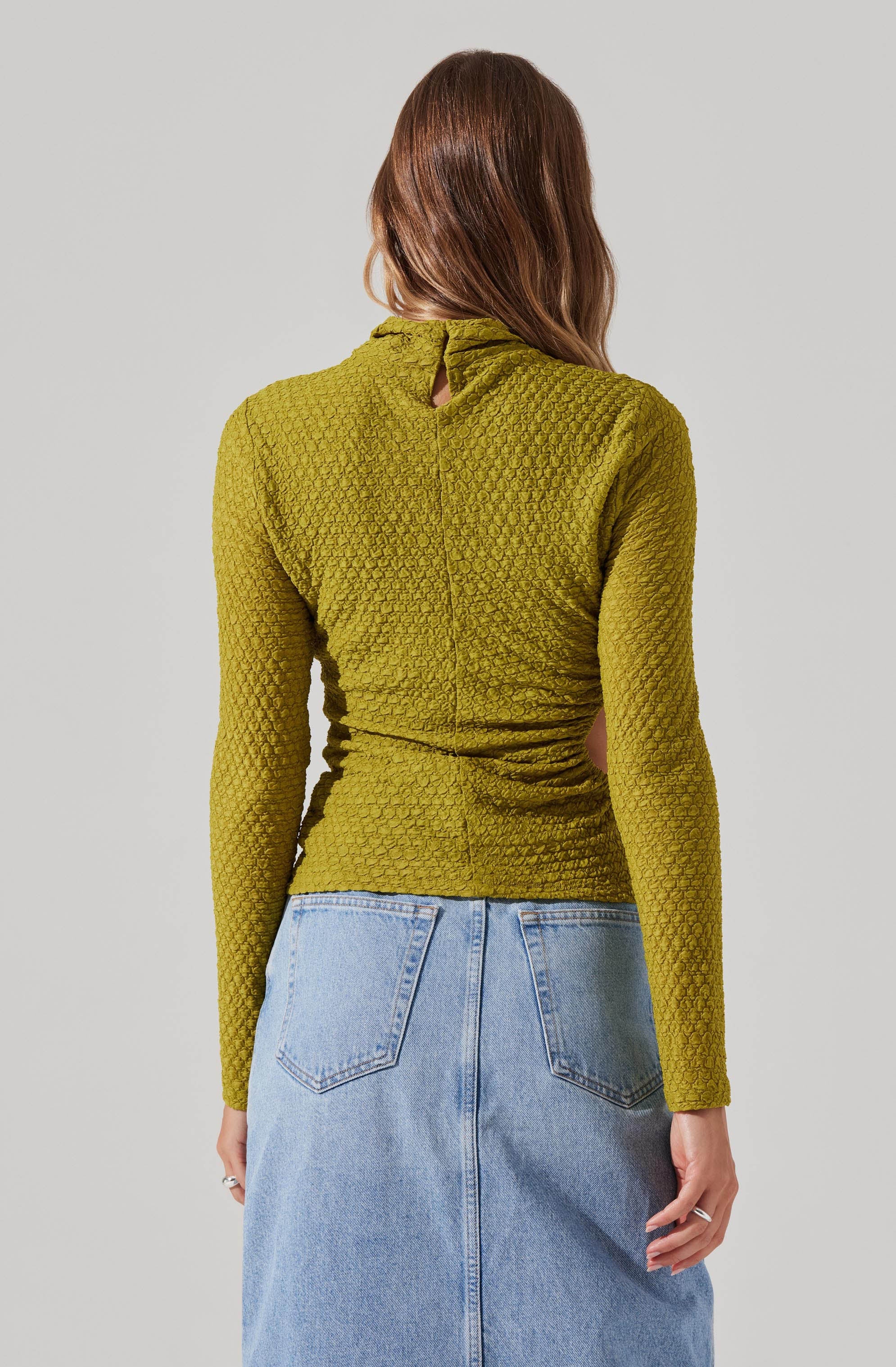 Textured Cutout Long Sleeve Top-Aljck