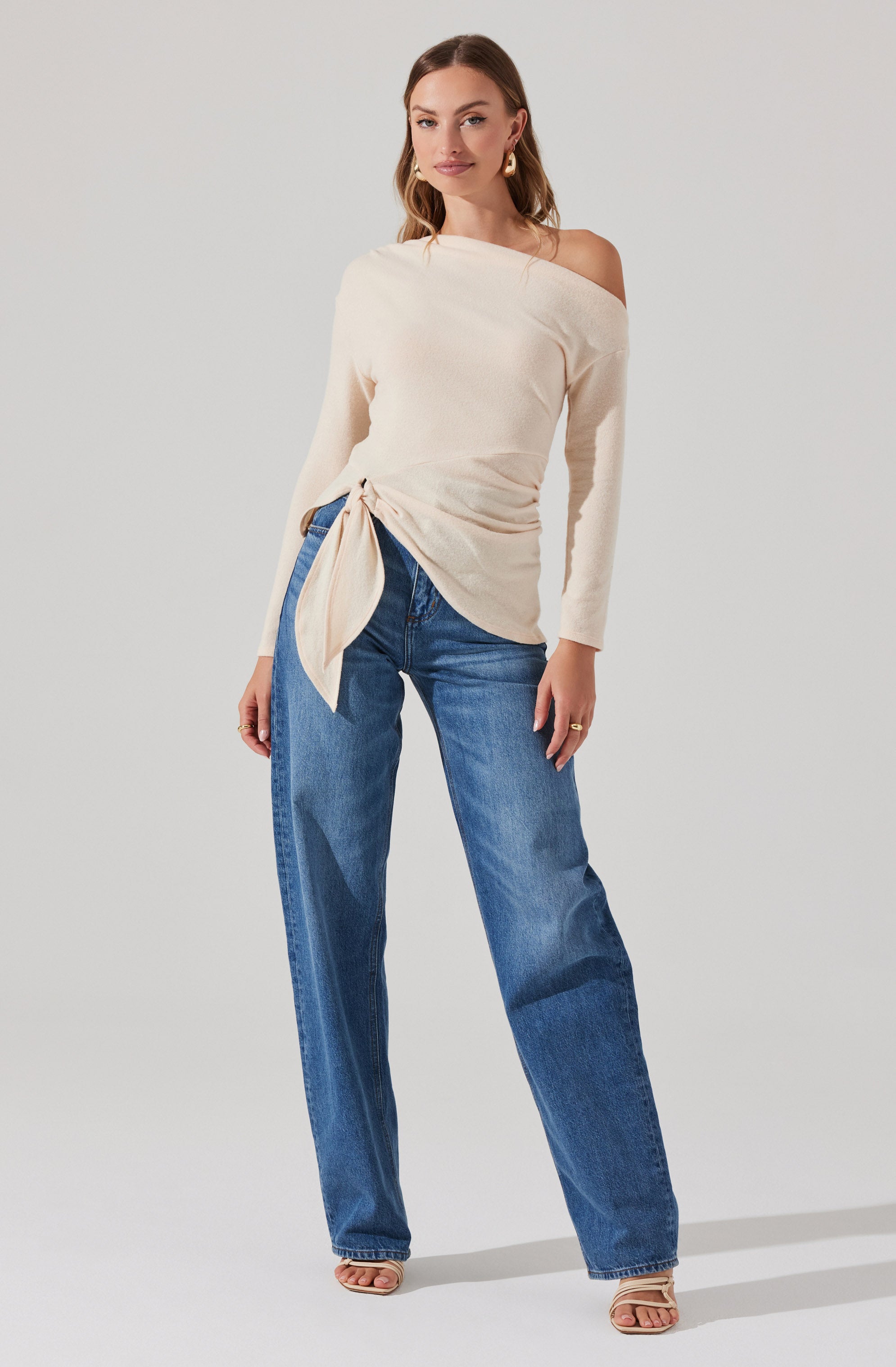 Asymmetrical Off Shoulder Tie Knit Top-Aljck
