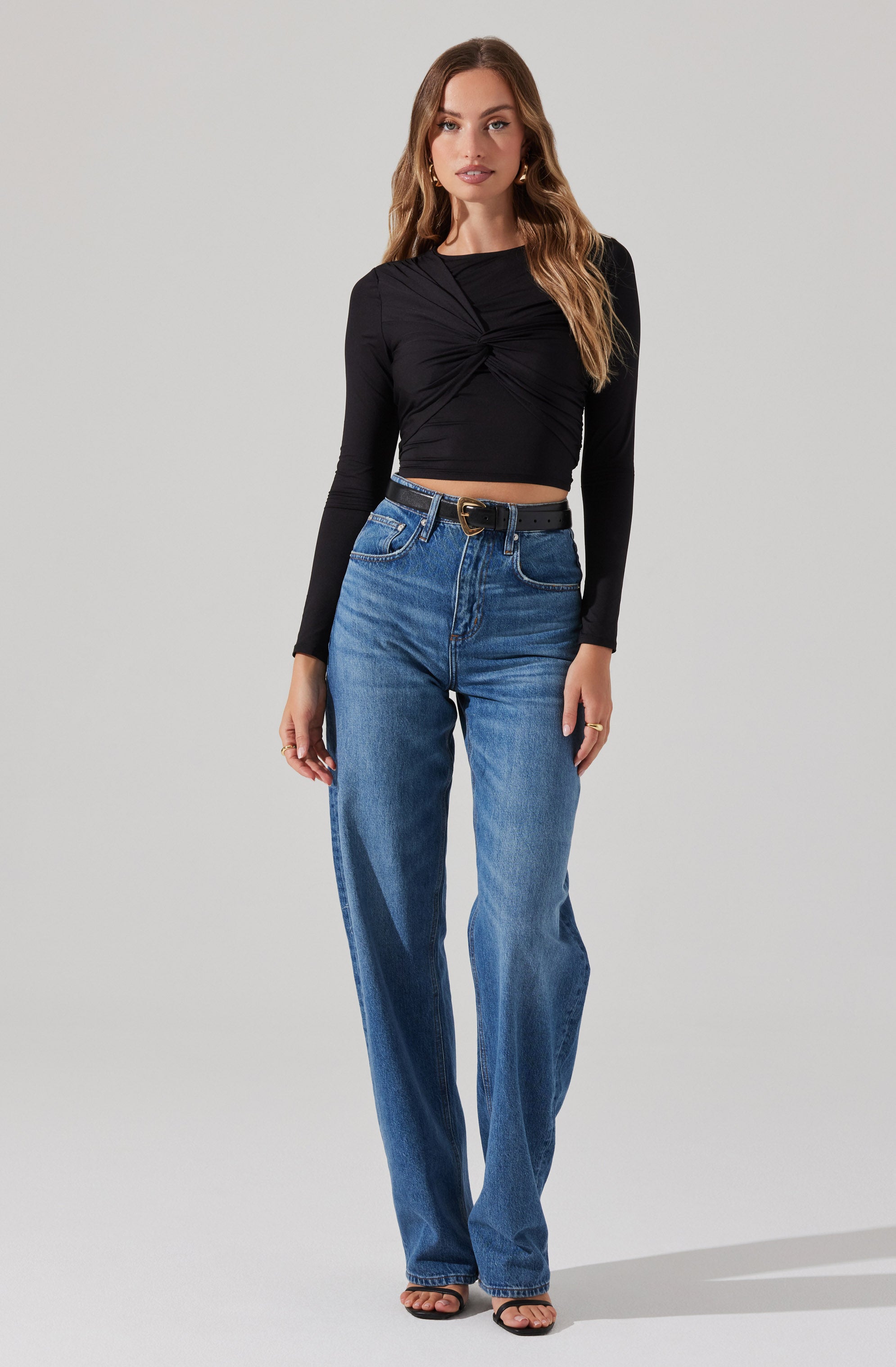 Twist Bust Long Sleeve Knit Top-Aljck