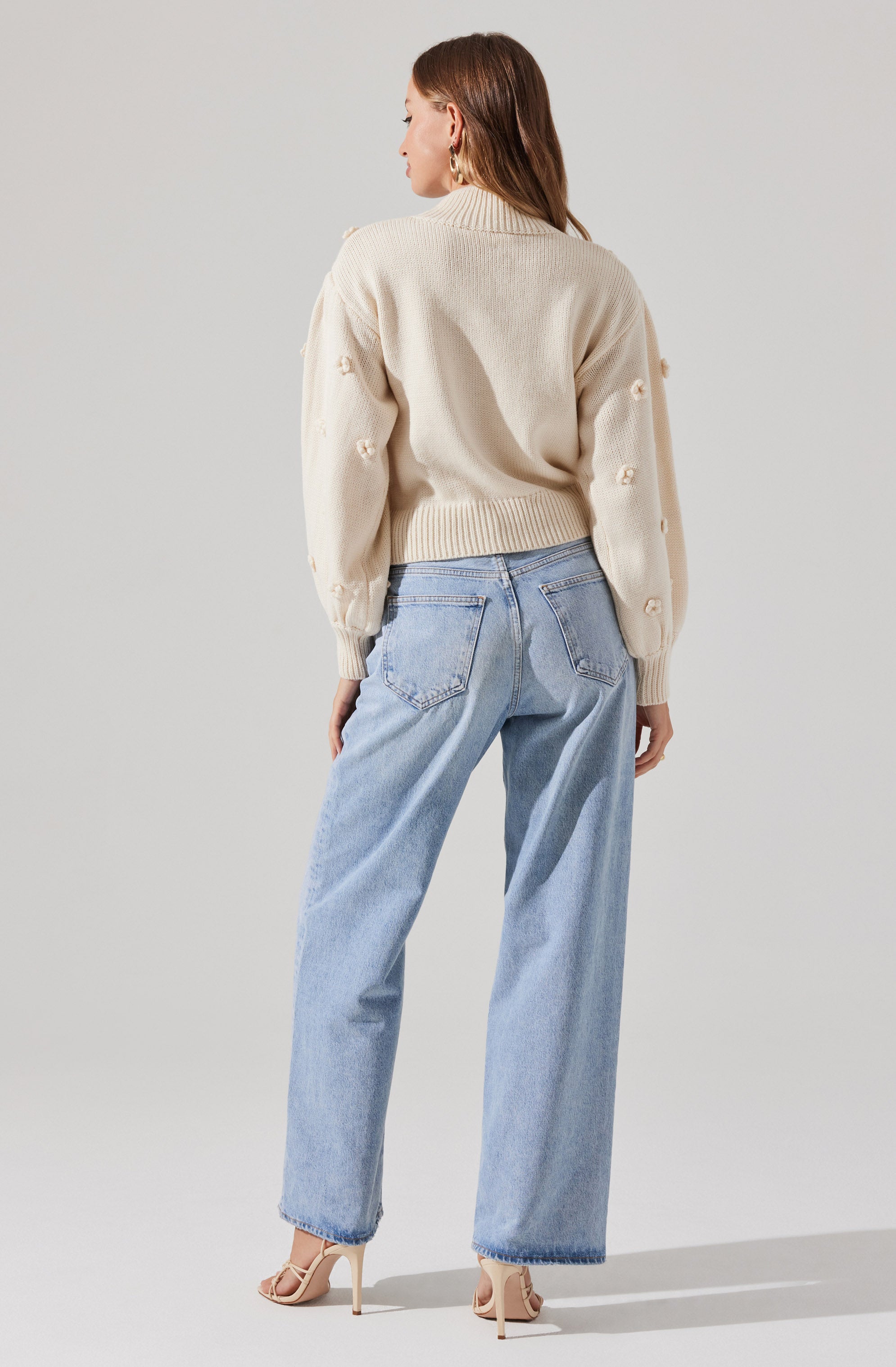 Mock Neck Flower Sweater-Aljck