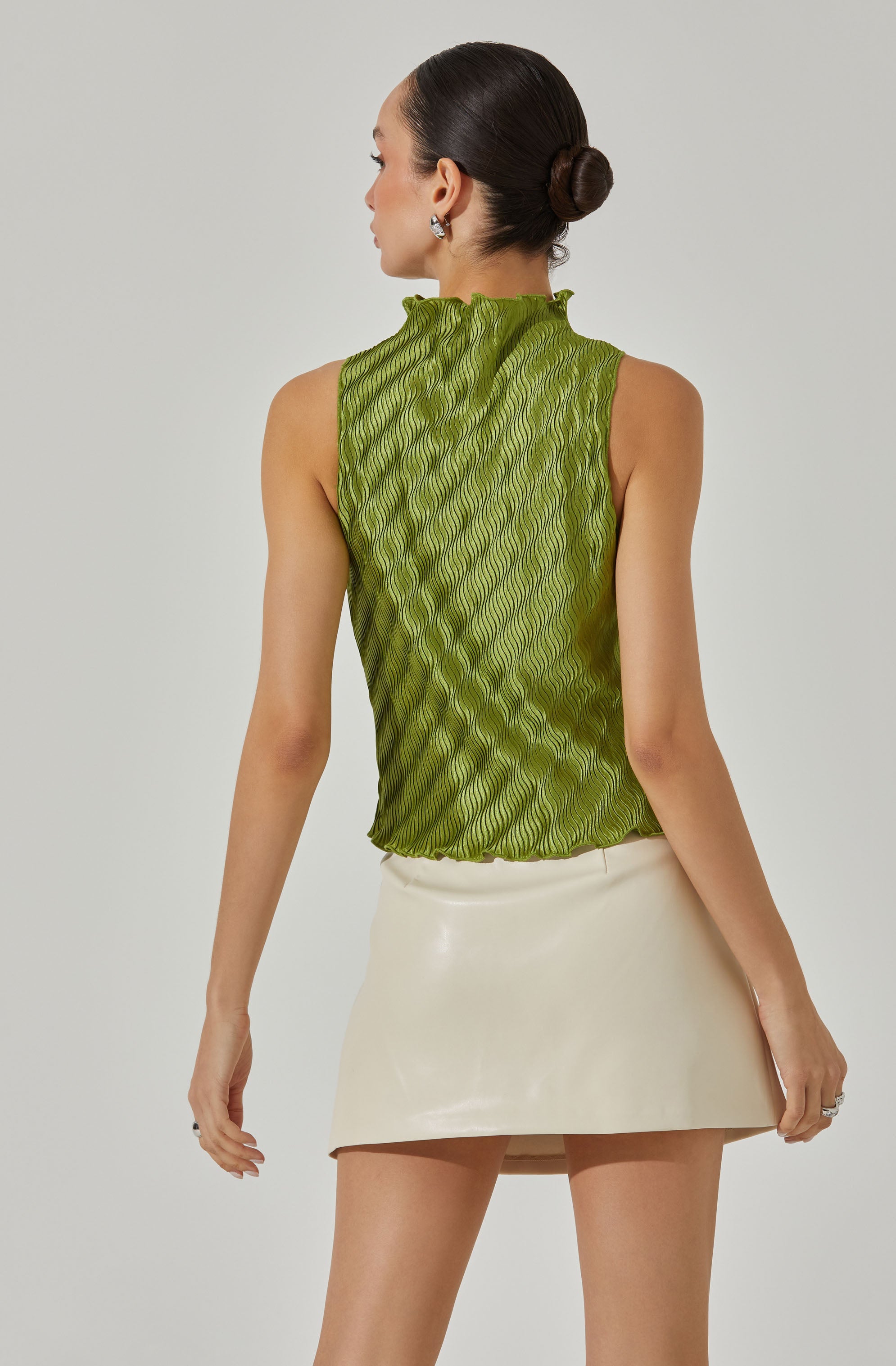 Plisse Sleeveless Mock Neck Top-Aljck