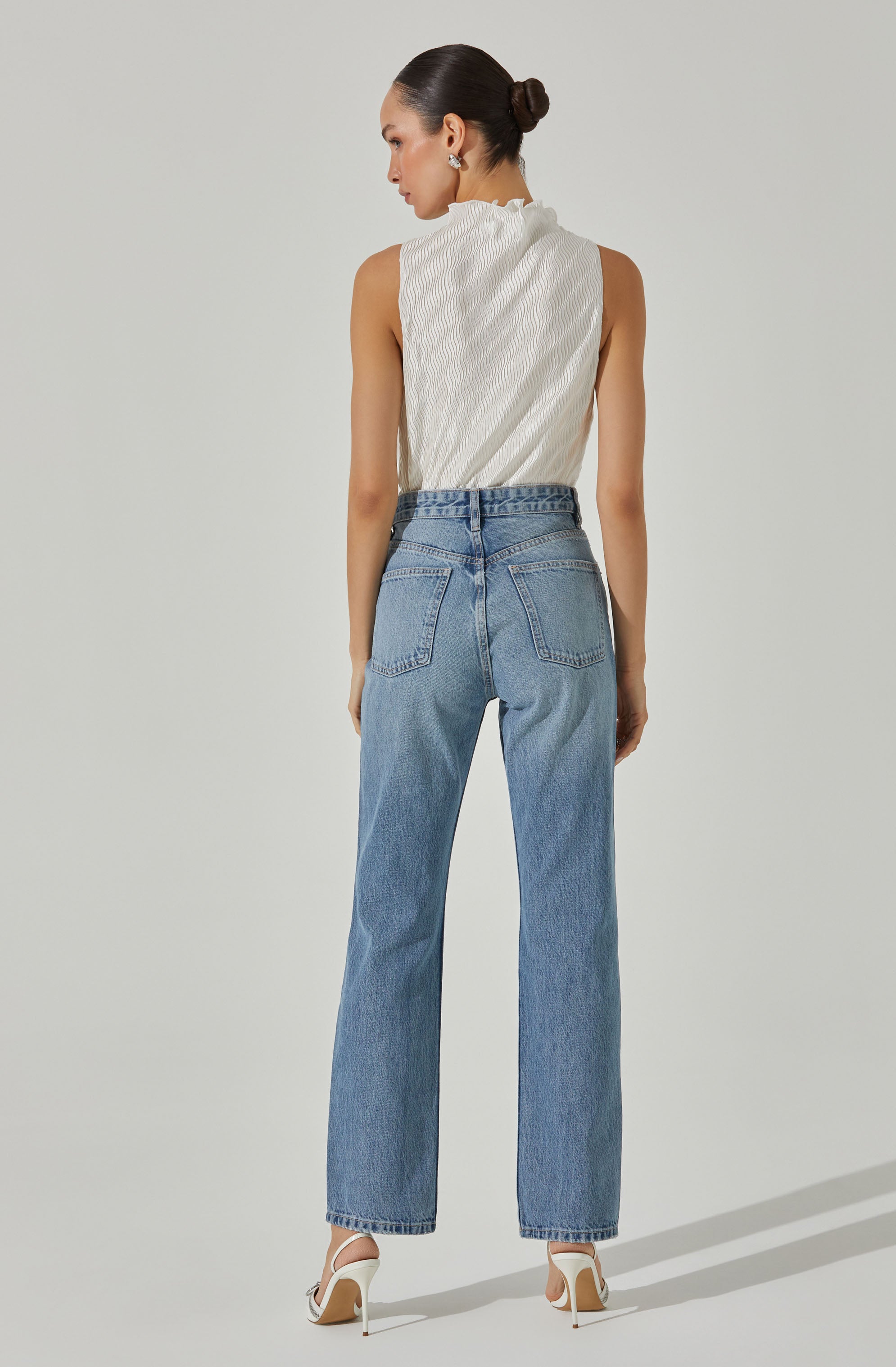 Plisse Sleeveless Mock Neck Top-Aljck