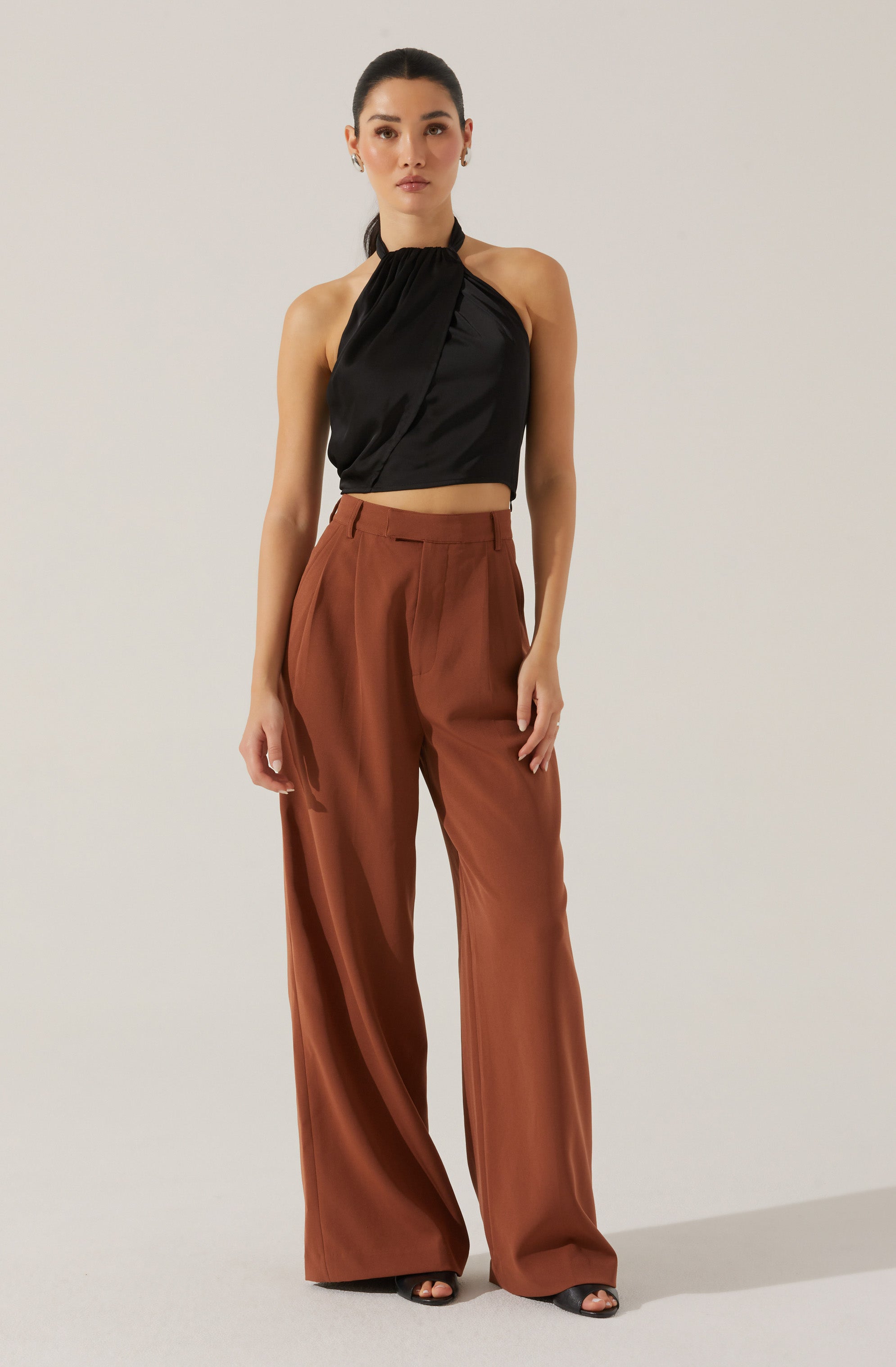 Draped Halter Neck Top-Aljck