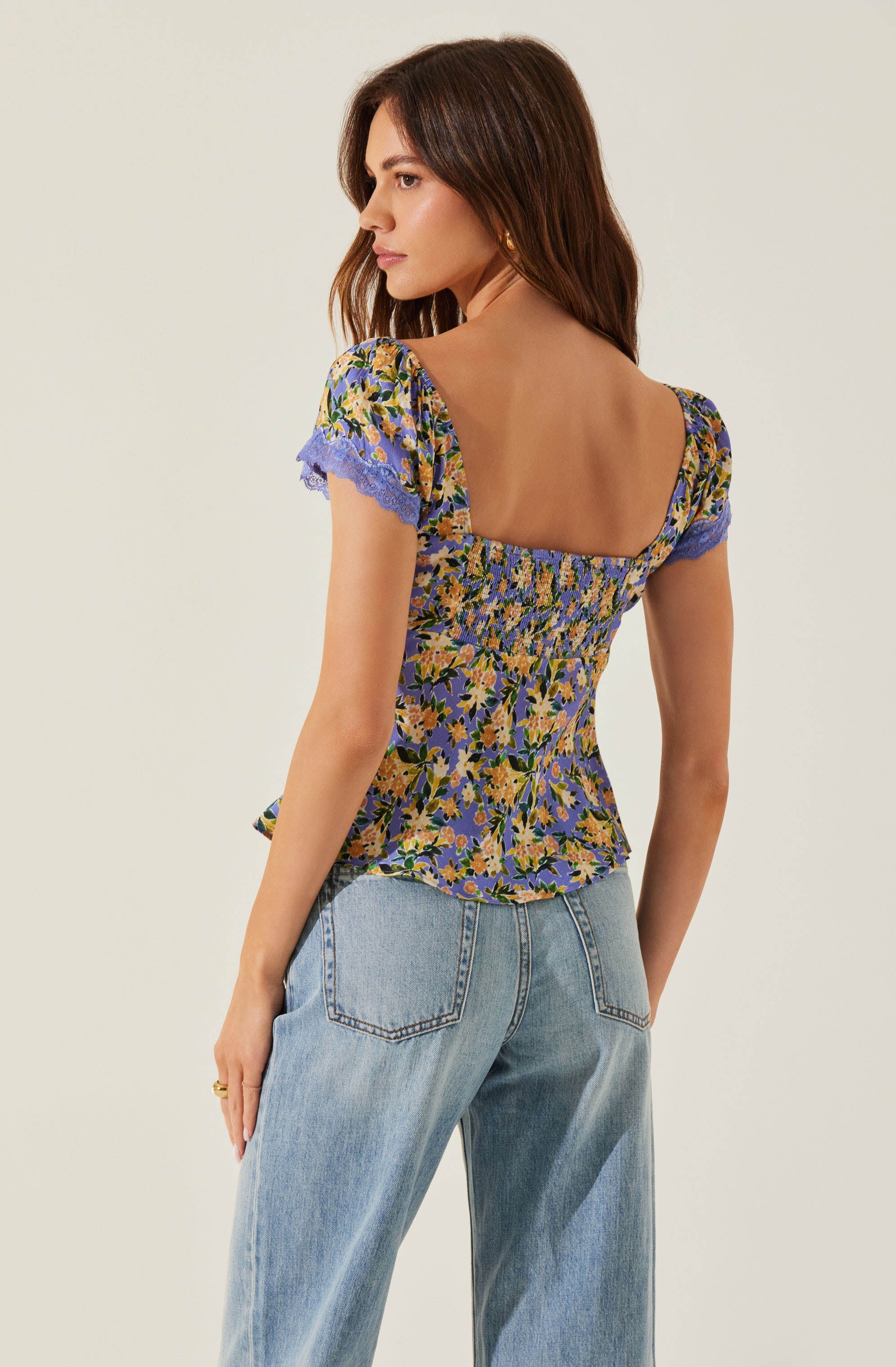 Floral Lace Trim Top-Aljck