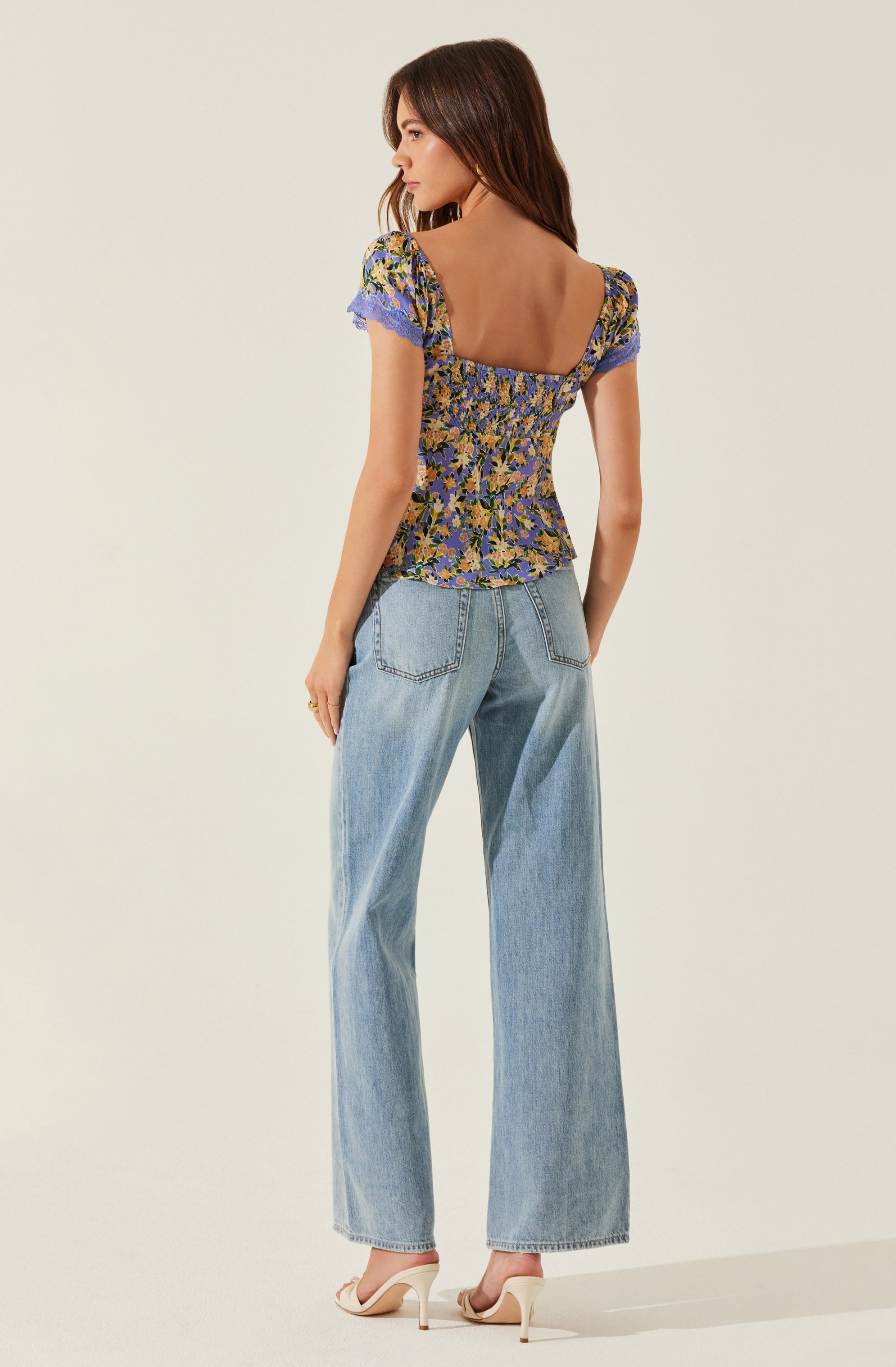 Floral Lace Trim Top-Aljck