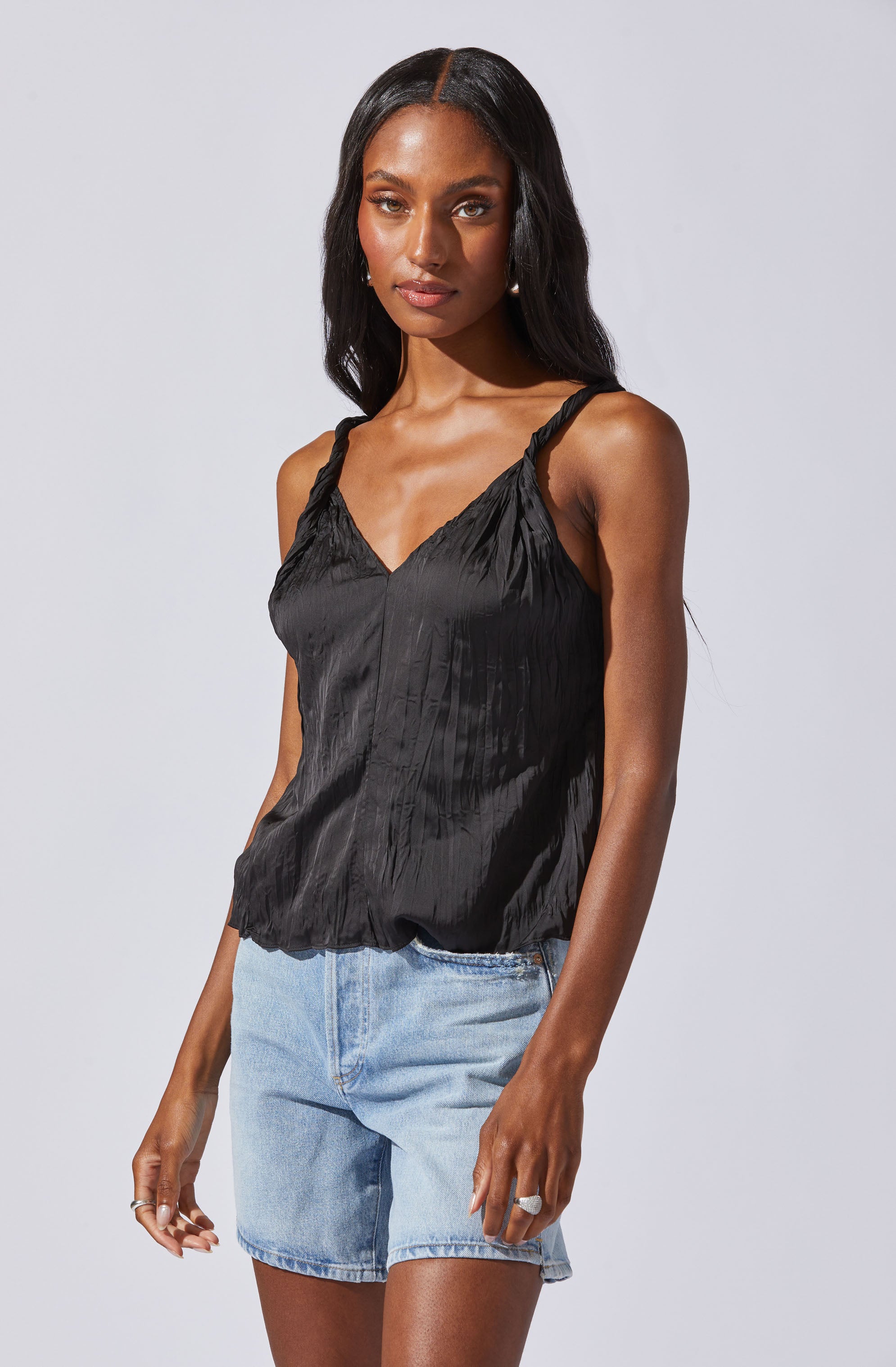 Plisse V-Neck Tank Top-Aljck