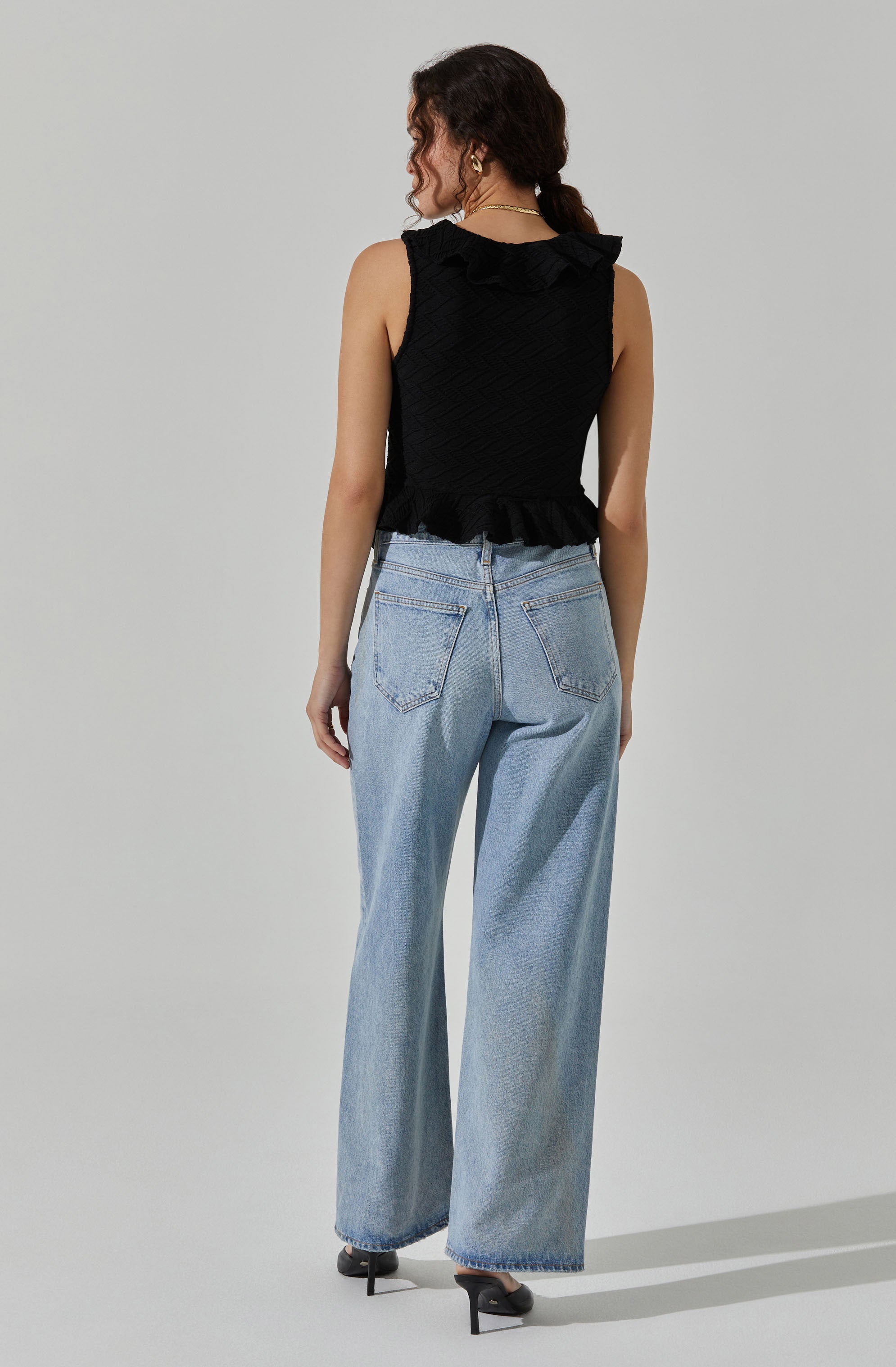 V-Neck Ruffle Top-Aljck