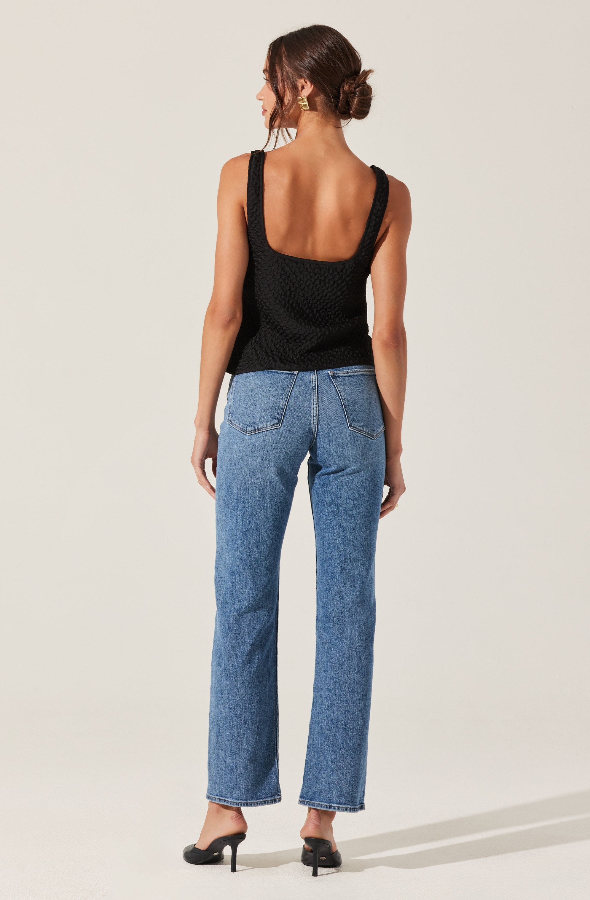 Textured Square Neck Tank Top-Aljck