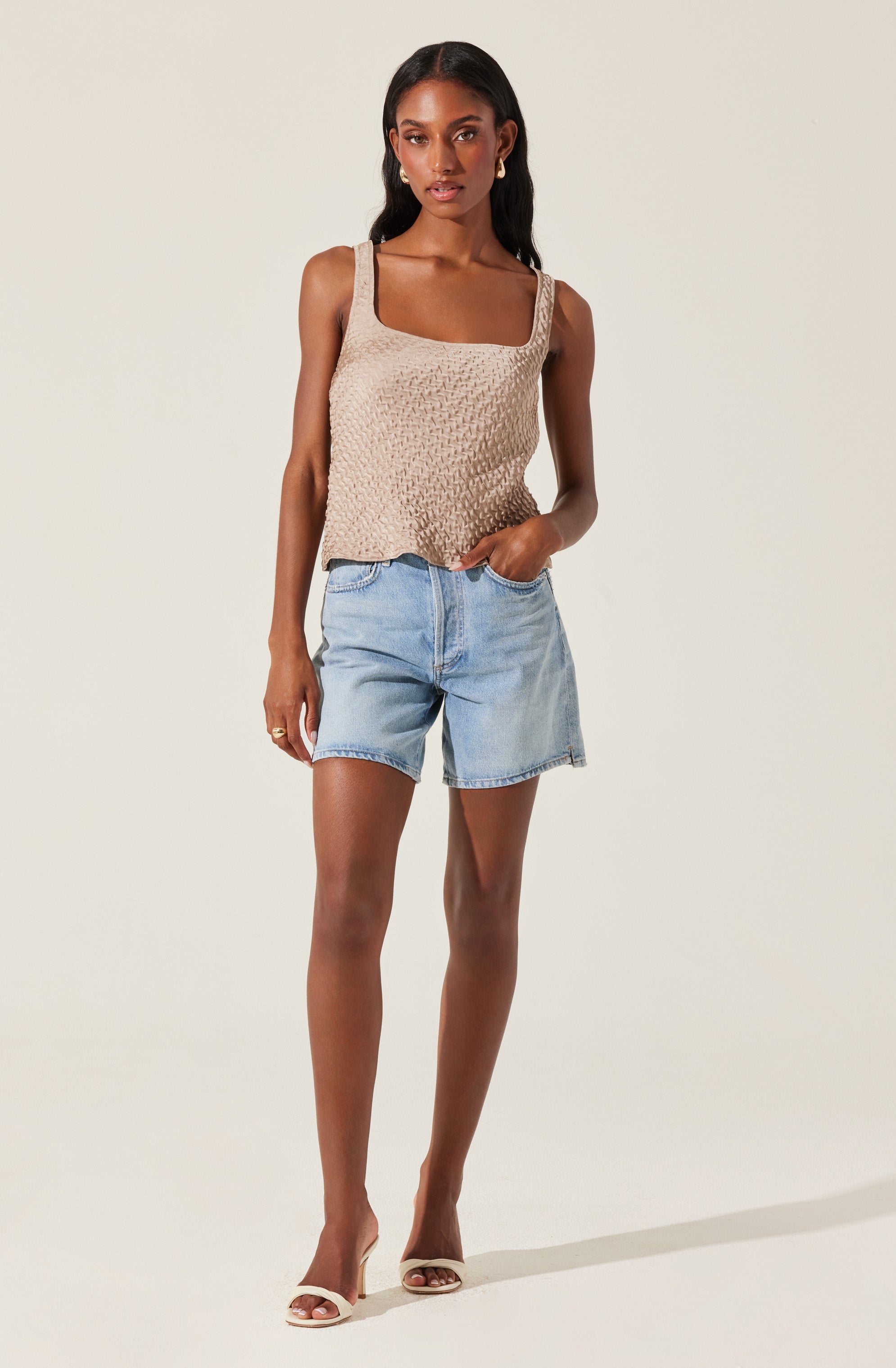 Textured Square Neck Tank Top-Aljck