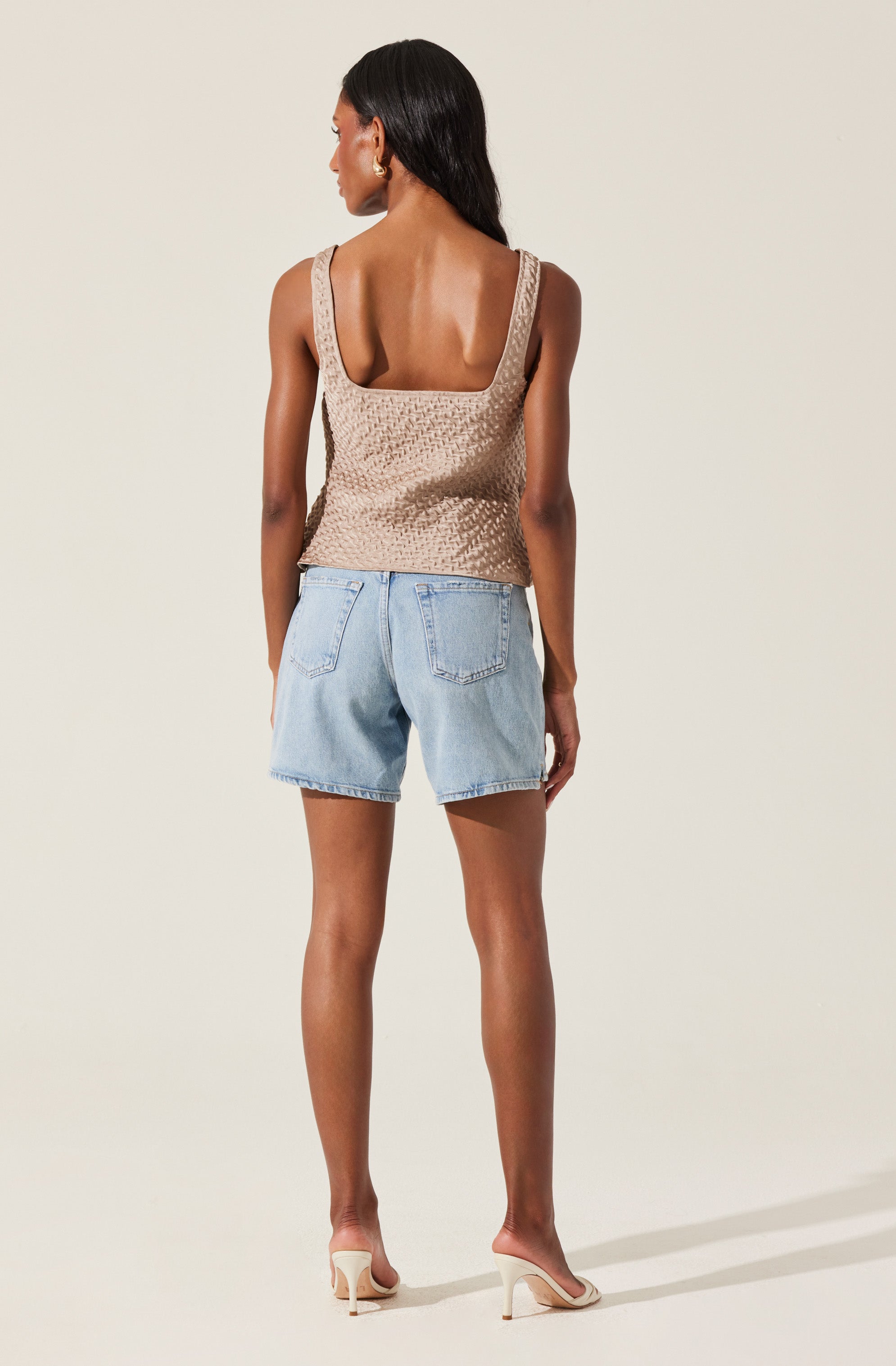 Textured Square Neck Tank Top-Aljck