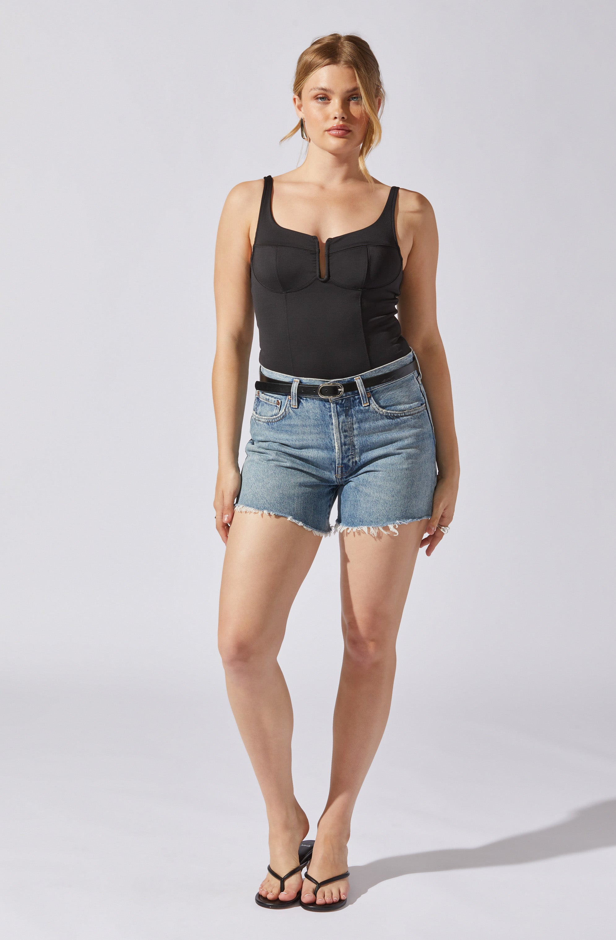 U-Bar Sleeveless Bodysuit-Aljck