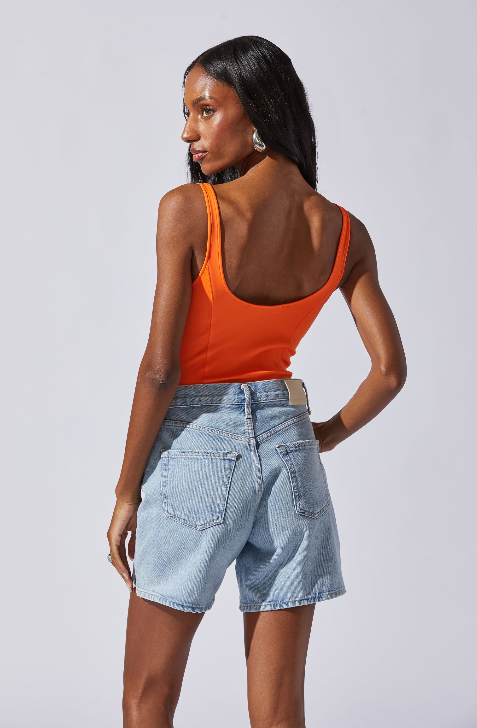 U-Bar Sleeveless Bodysuit-Aljck