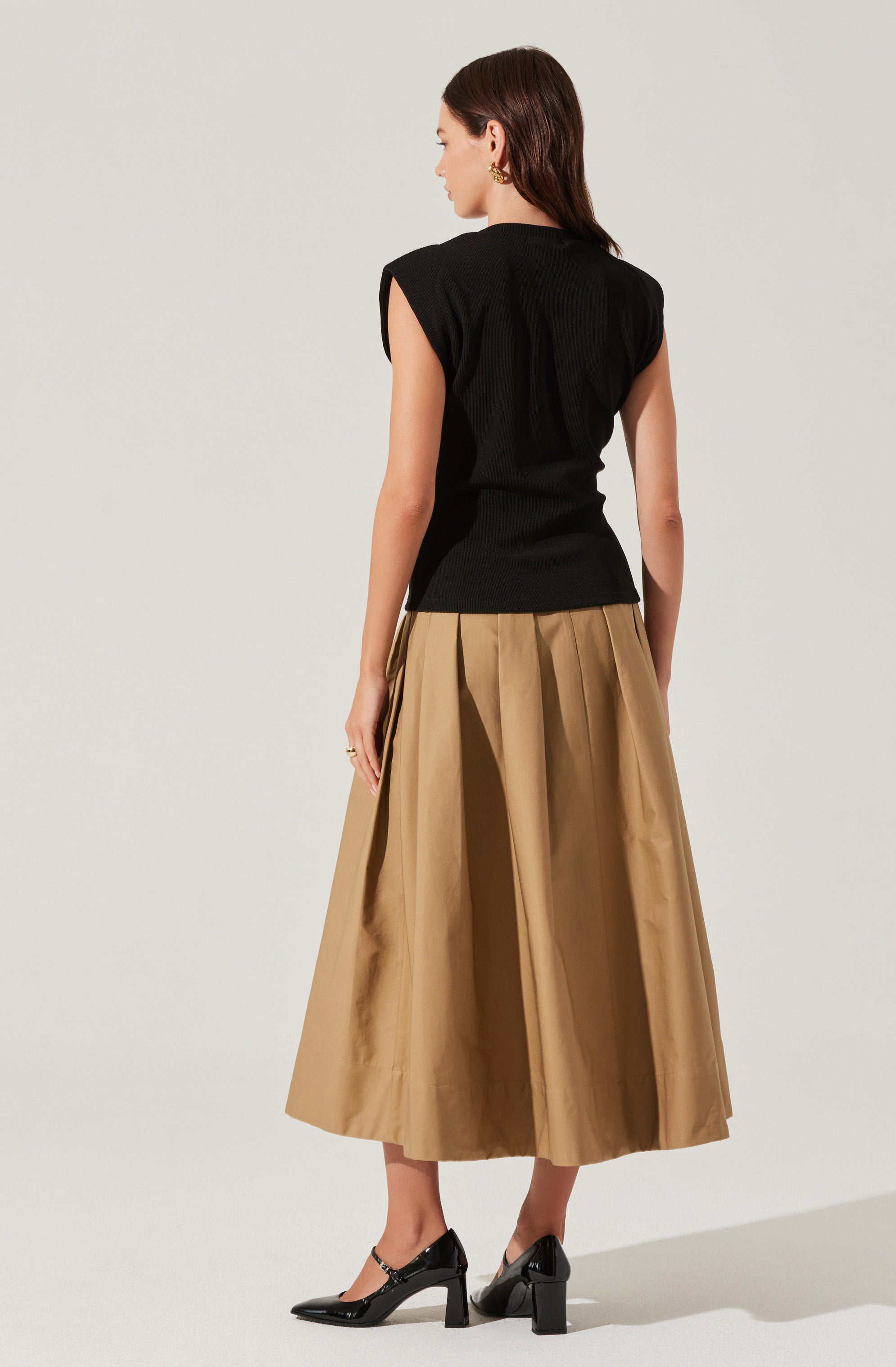 Cinched Waist Ribbed Knit Top-Aljck