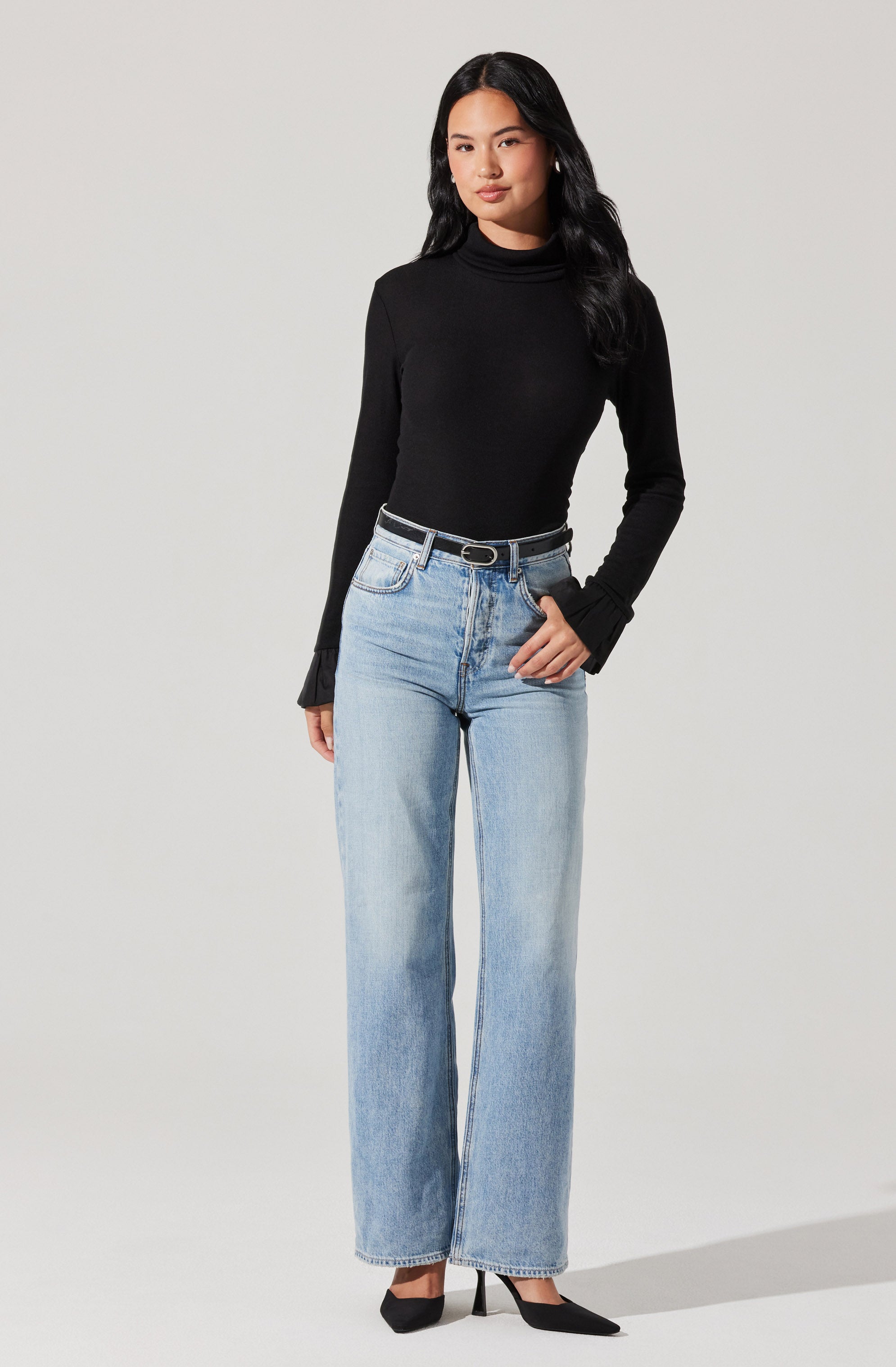 Flare Sleeve Ribbed Turtleneck-Aljck