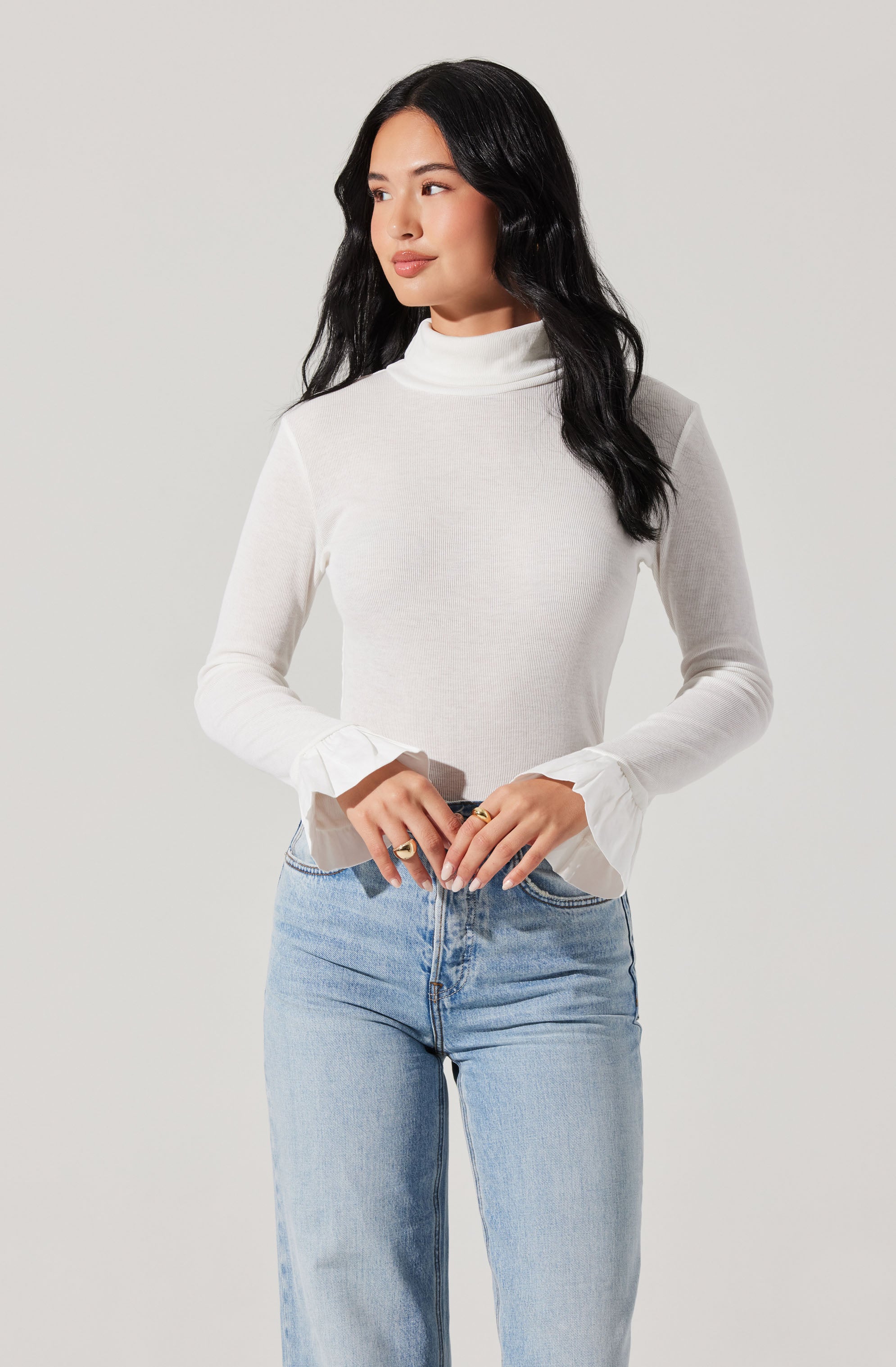 Flare Sleeve Ribbed Turtleneck-Aljck