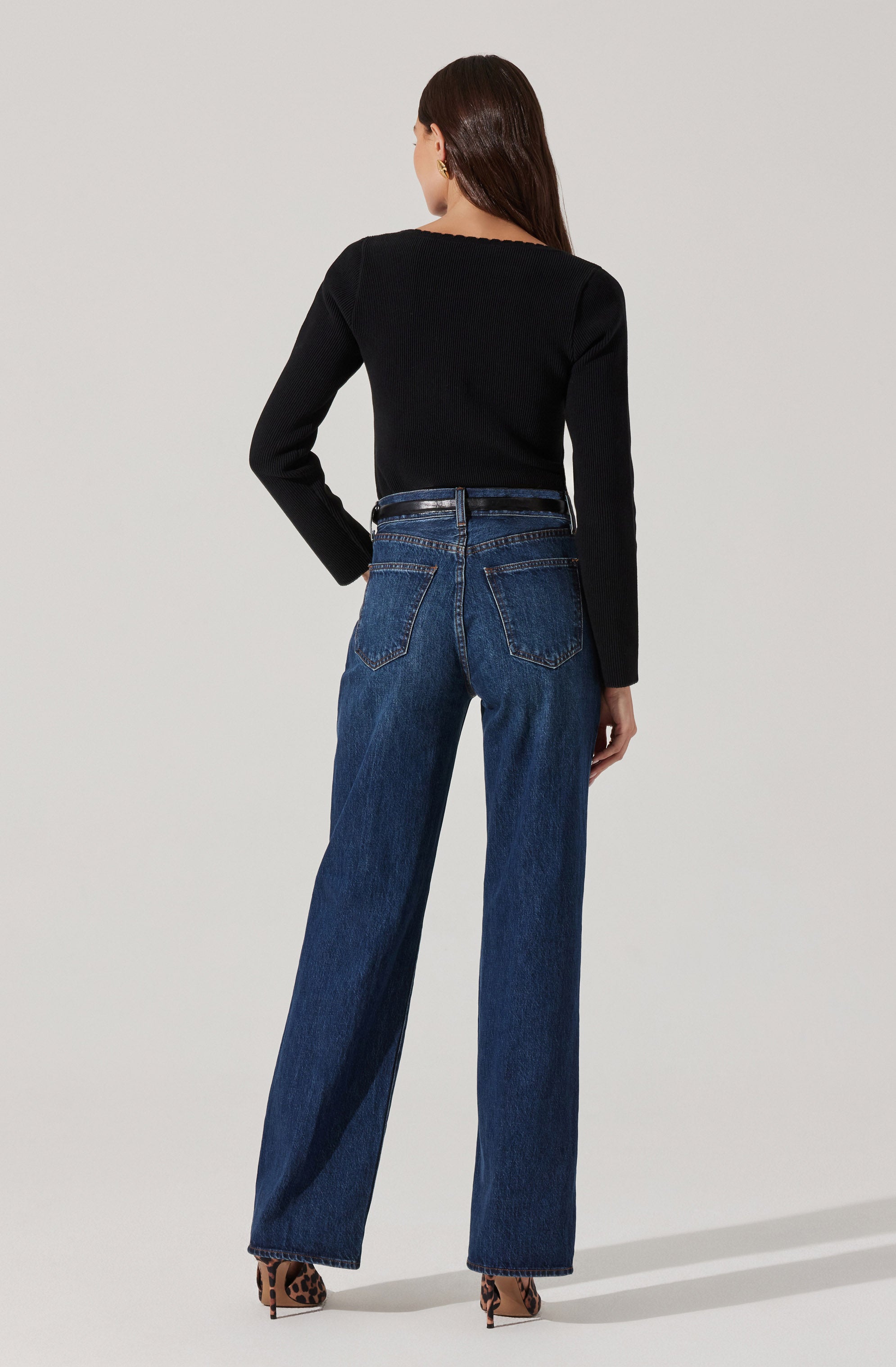 Scallop trim square neck top-Aljck