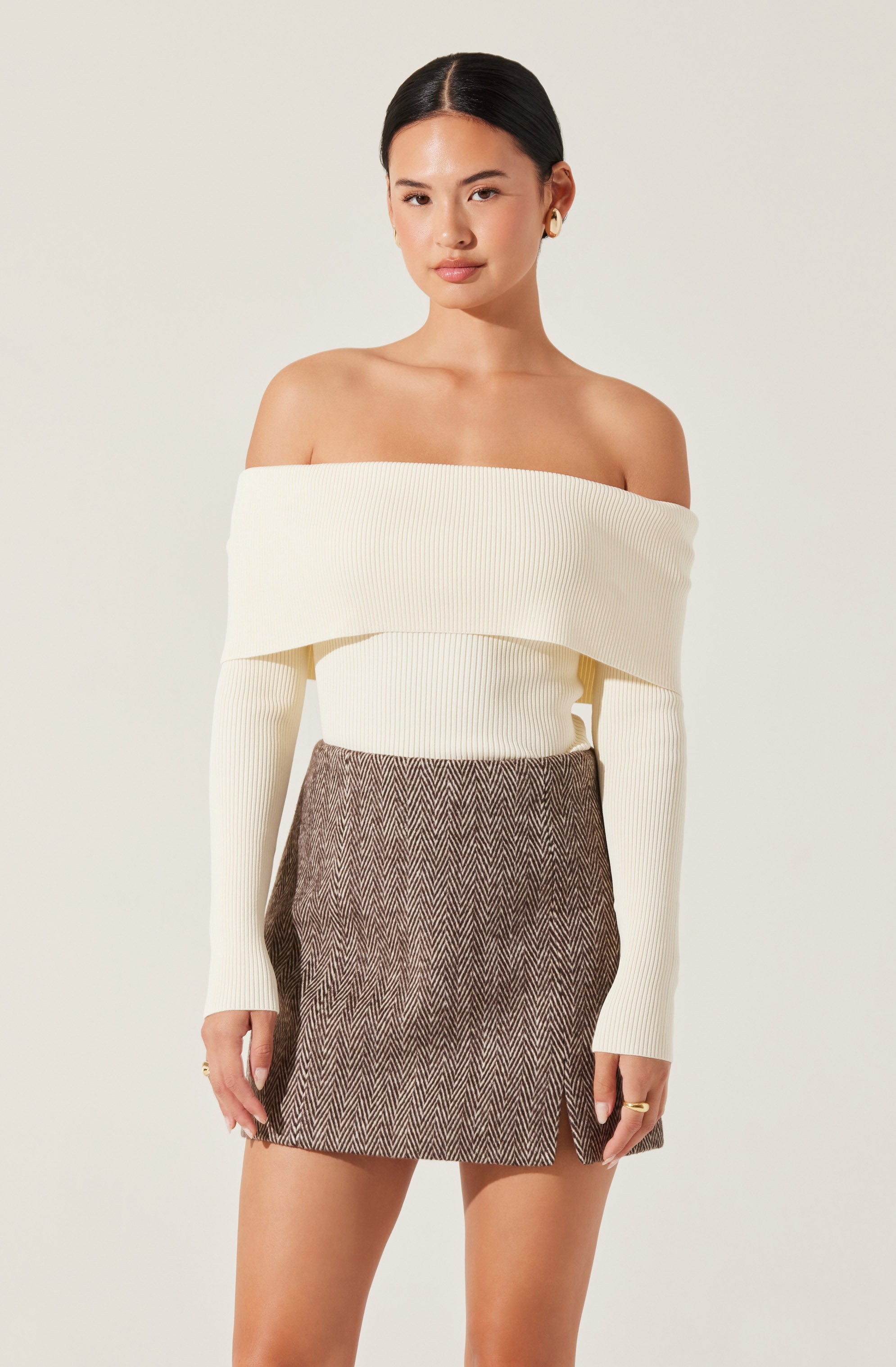 Foldover Ribbed Off Shoulder Sweater-Aljck