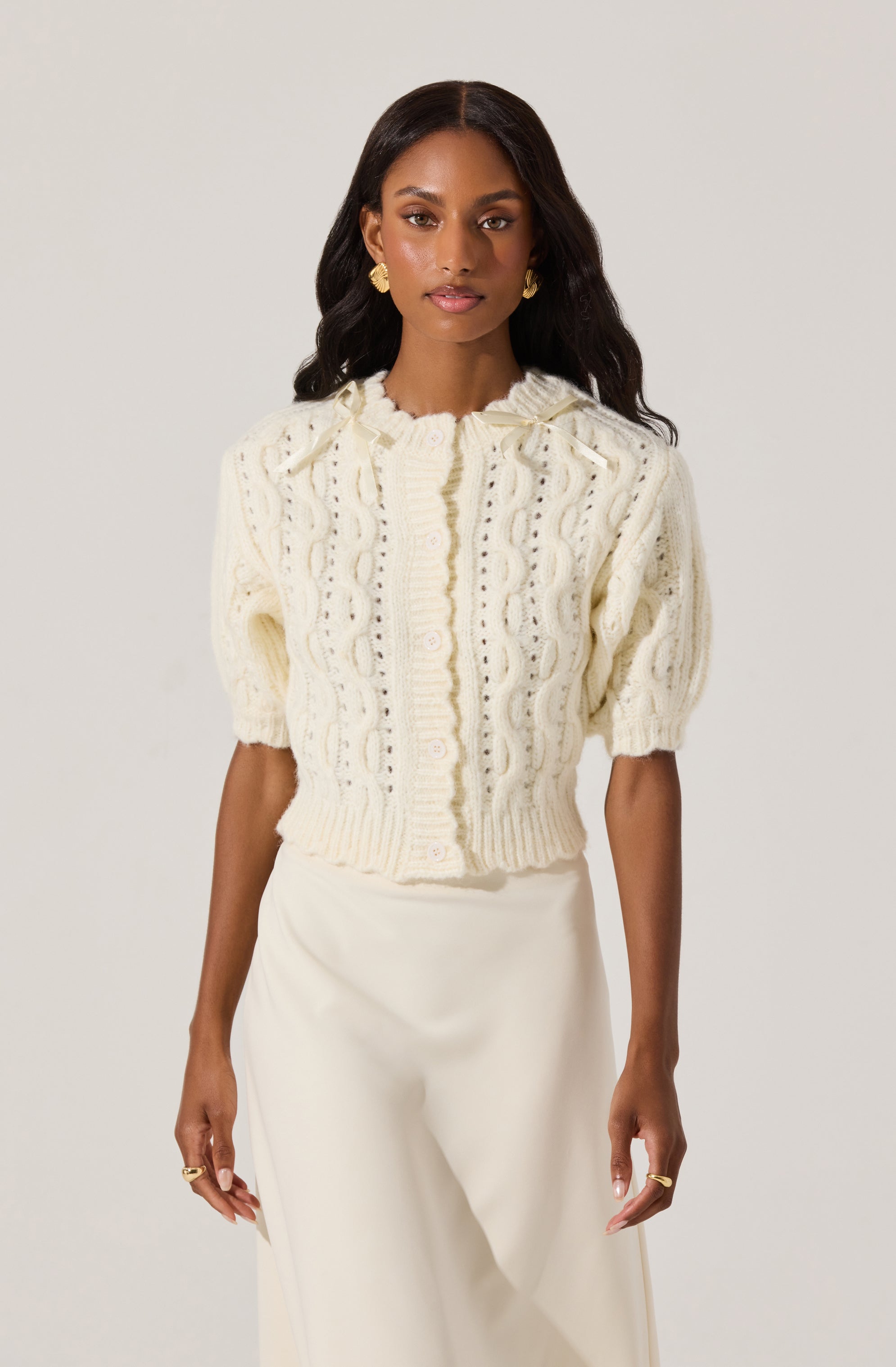 Cable knit cardigan with bows-Aljck