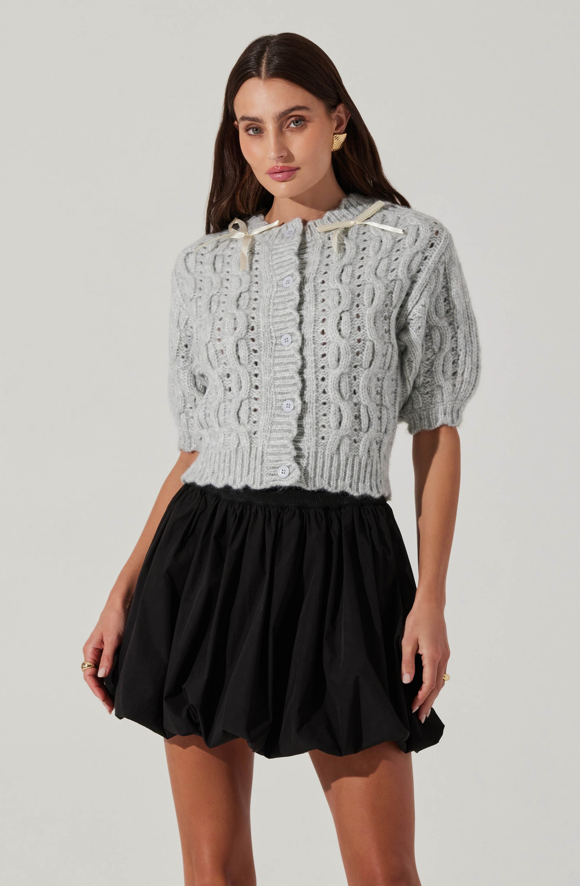 Cable knit cardigan with bows-Aljck