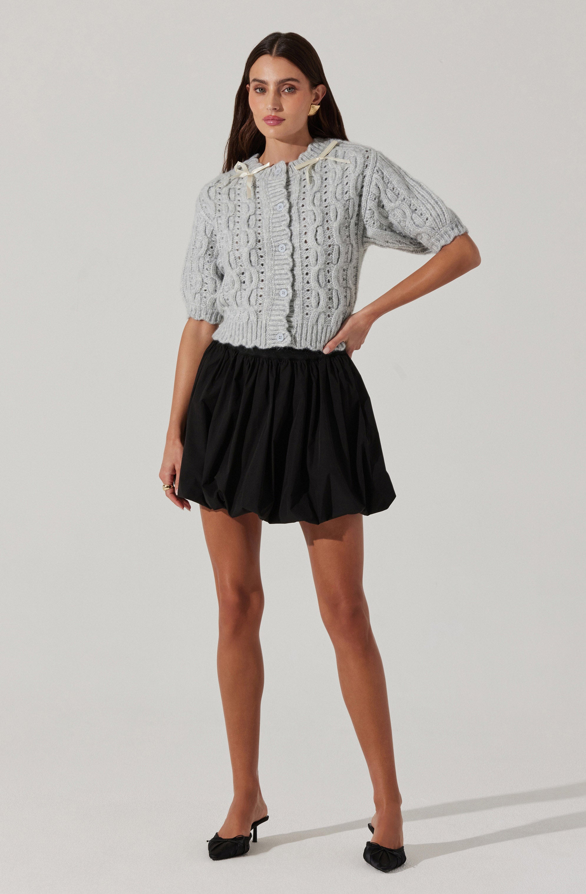 Cable knit cardigan with bows-Aljck