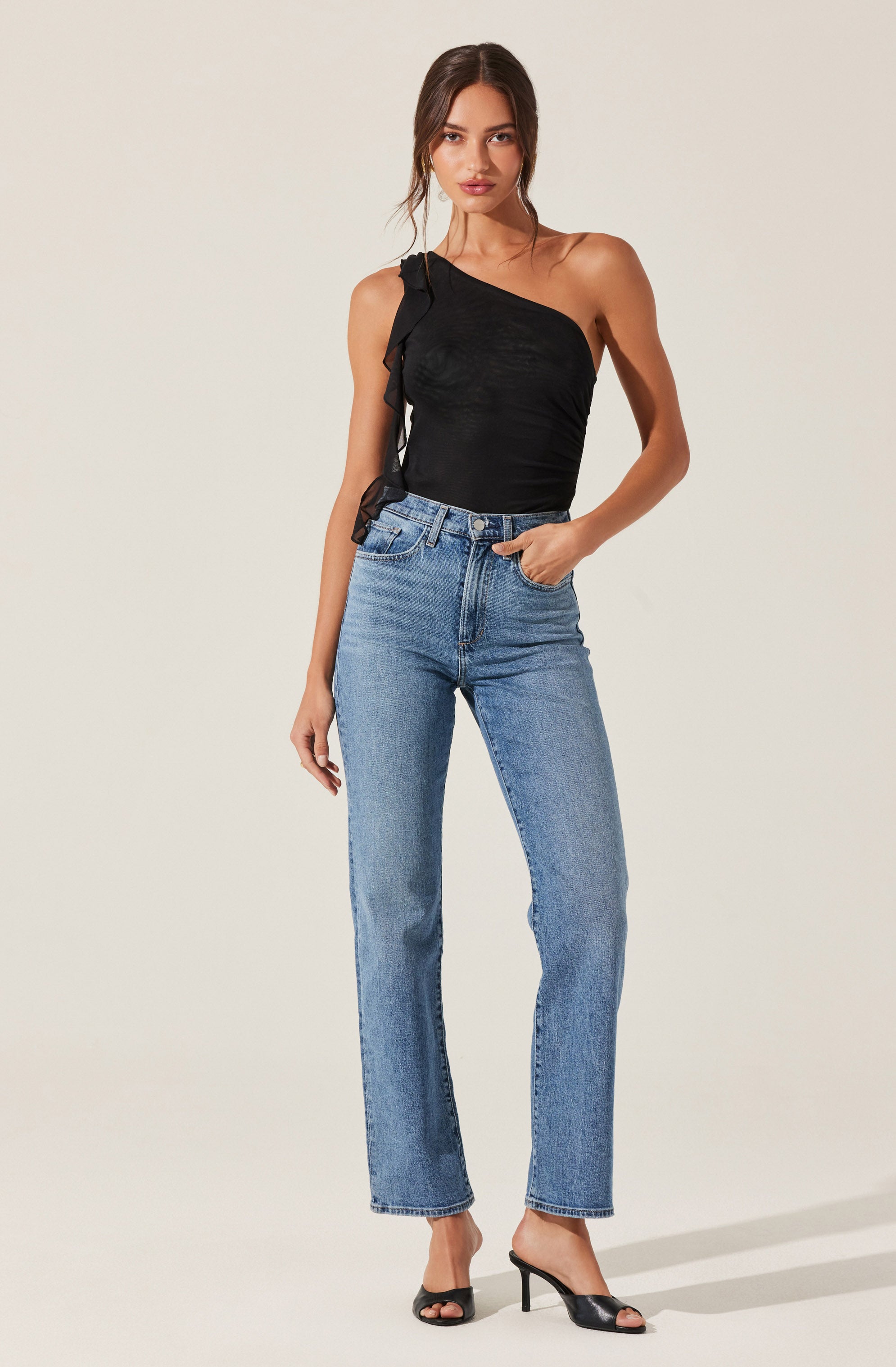 One Shoulder Ruffle Detail Top-Aljck