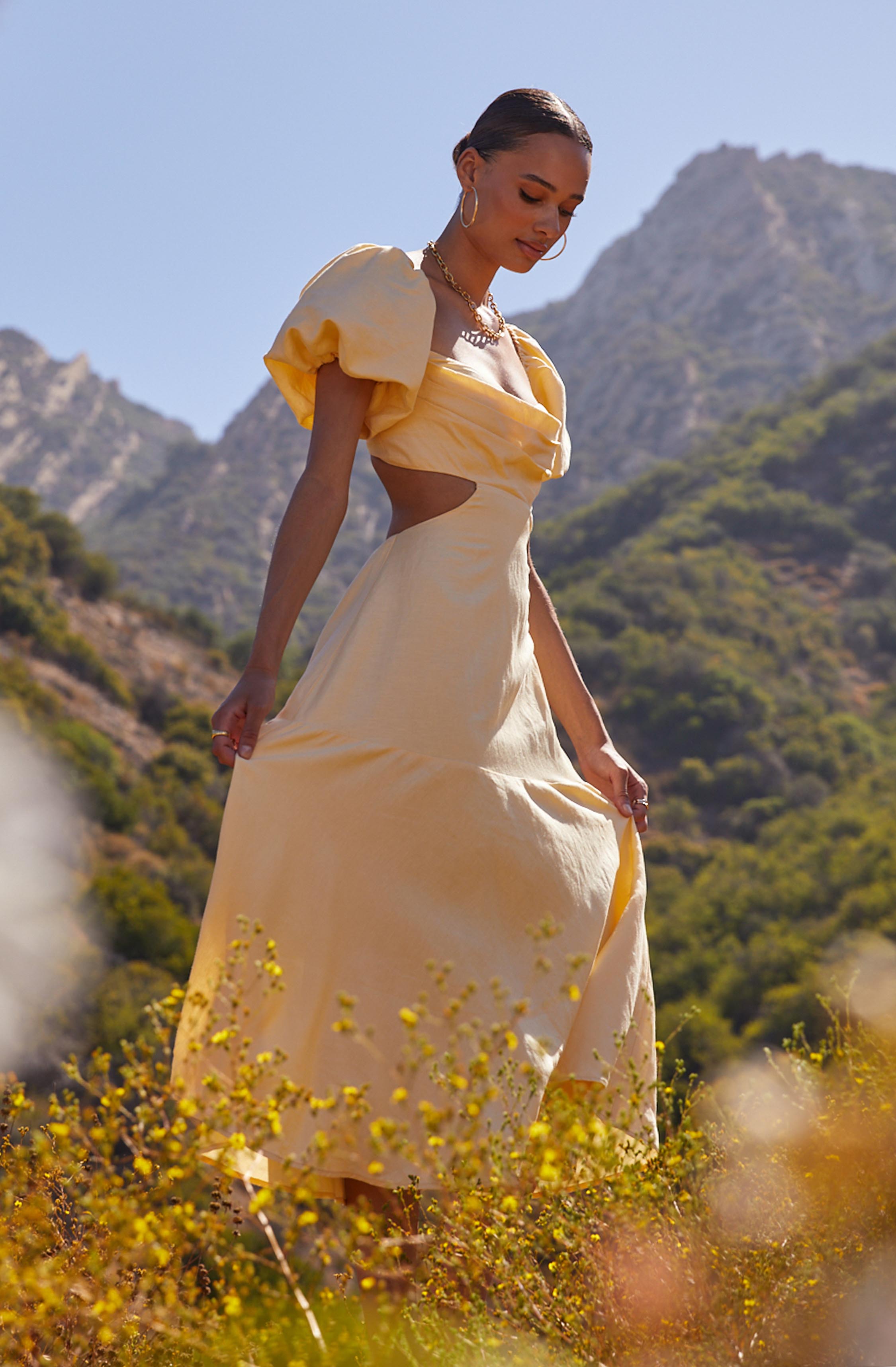 Winley Puff Sleeve Cutout Midi Dress-Aljck