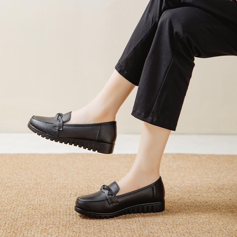 Women's Black Slip-On Work Flats with Braided Detail Non-Slip Comfort Sole Soft Cushioned Insole 