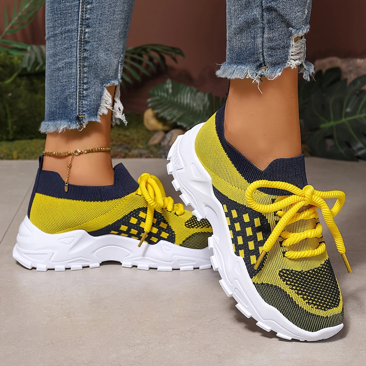 Women's Rose Quartz Knit Athletic Sneakers - Cloud-Like Cushioned Gym Shoes with Arch Support, Non-Slip Lightweight Design for Running Walking Daily Use