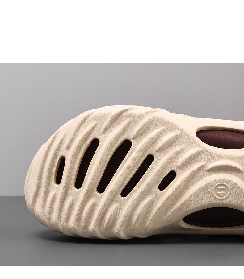 Men's SummerOutdoor Wear Anti-slipWaterproof Soft sandals