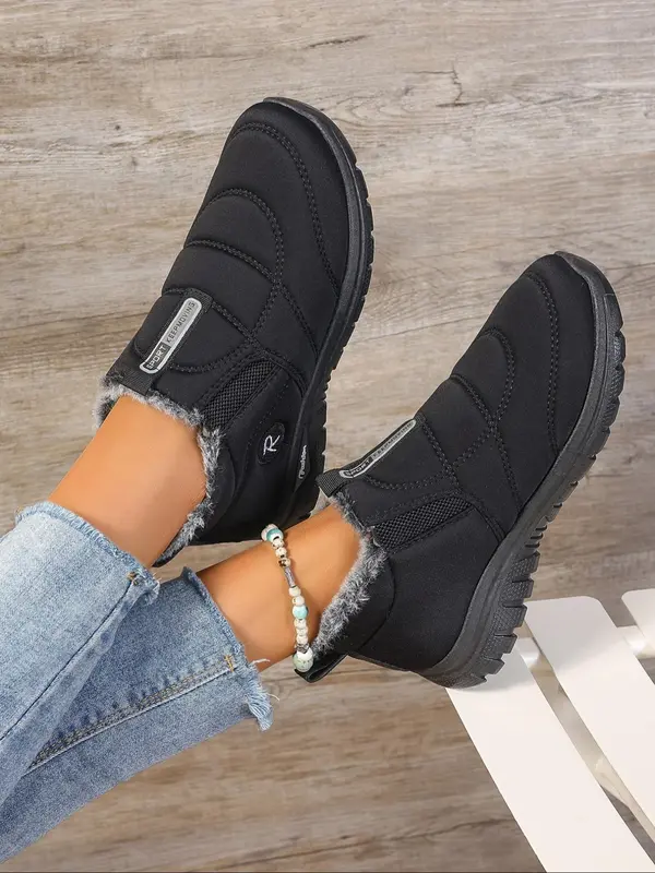 Women's Solid Color Plush Lining Round Toe Snow Boots