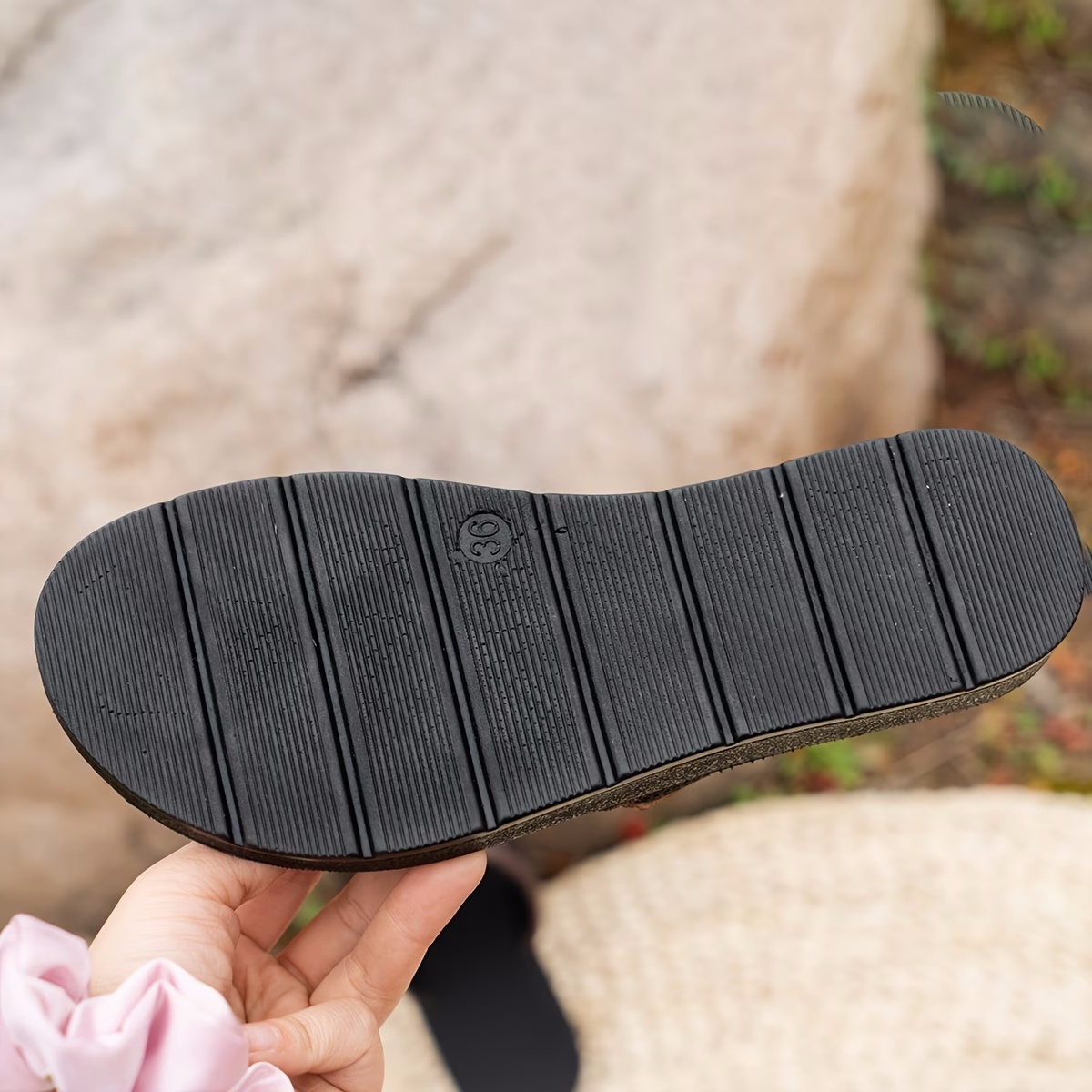 Women's Casual Sport Style  Mesh Breathable Skin-Friendly Comfortable Flat-Bottom Slippers