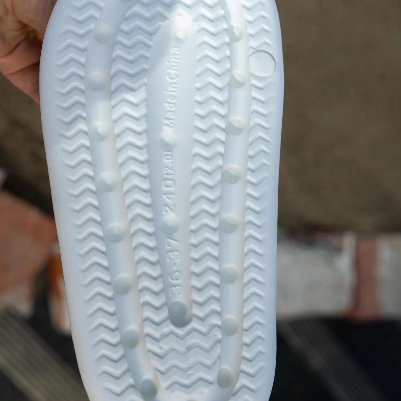 Women'S Breathable EVA Slippers - Fashionable Thick Sole,White, Comfortable & Stylish for Home or Beach Use, Indoor Slippers