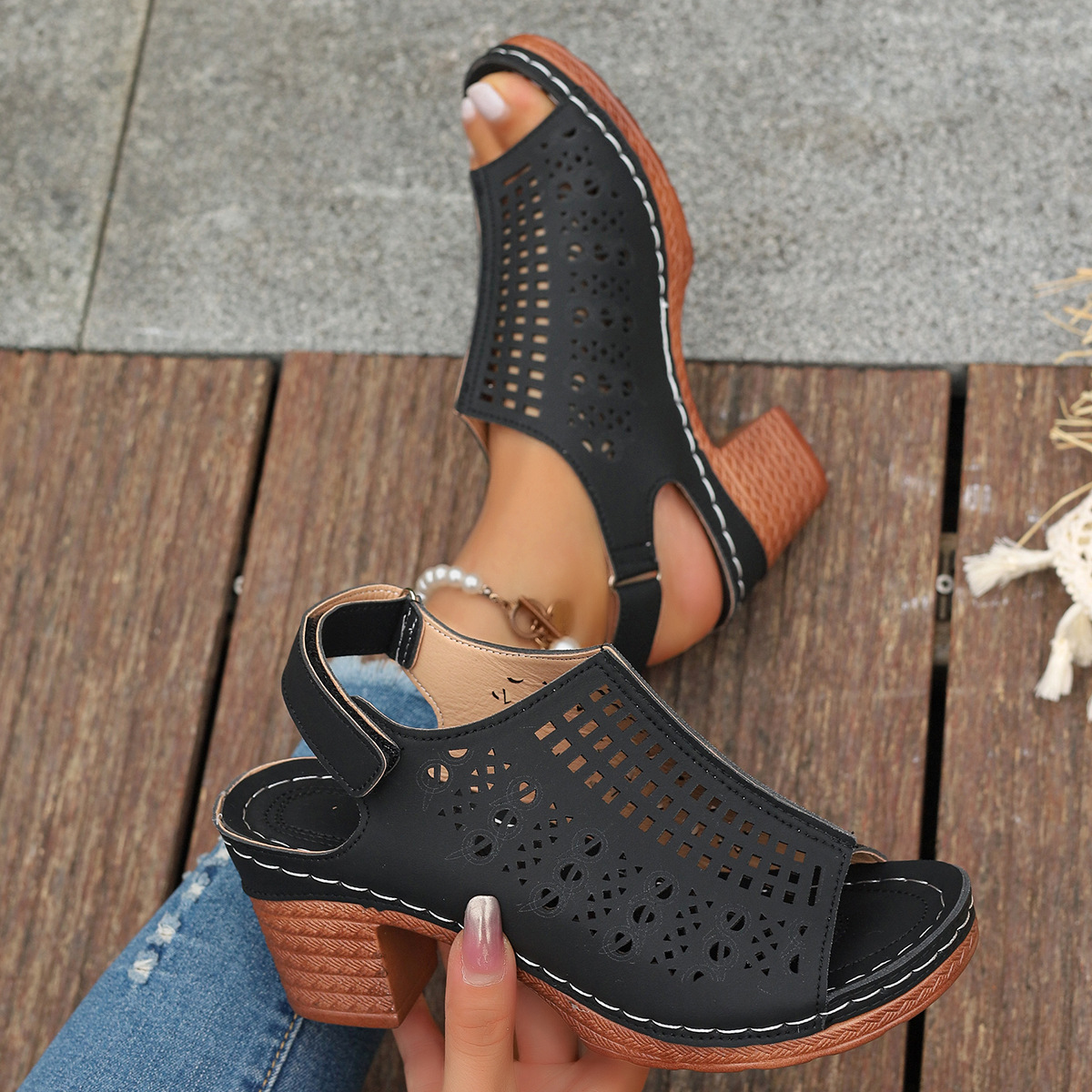 2025 Retro Vintage Women's Peep-Toe Sandals - Chunky Heel Lace-Up Cut-Out Hook-and-Loop Straps Platform Shoes, Wide Width Comfort Arch Support Casual Dressy Summer Beach