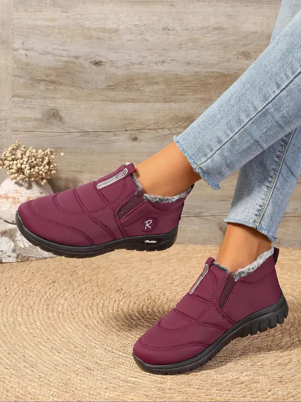 Women's Solid Color Plush Lining Round Toe Snow Boots