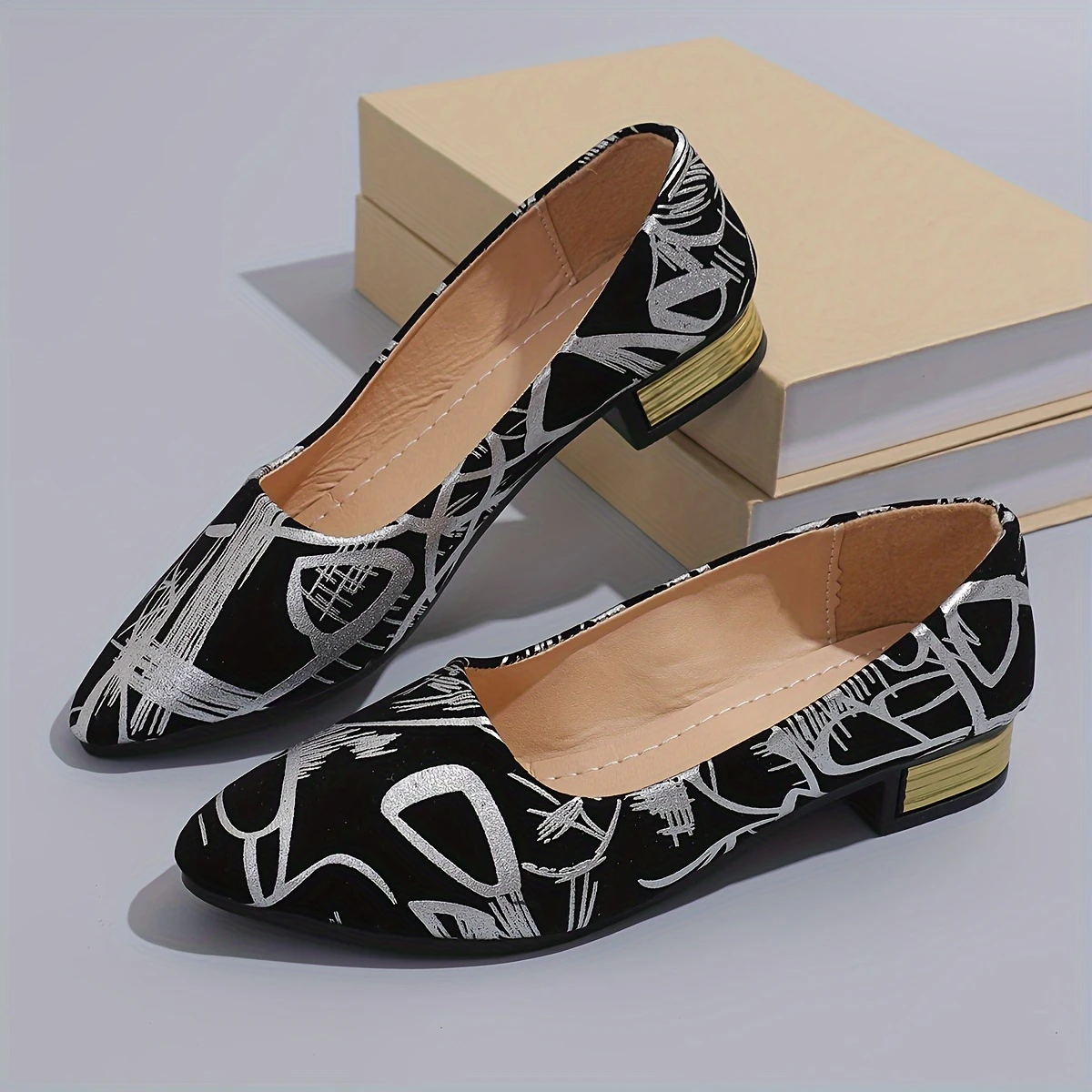 Fashion Women's Shoes, Low-heeled Single Shoes, Ladies' Stylish Single Shoes, Printed Four-season Low-heeled Trendy Women's Shoes