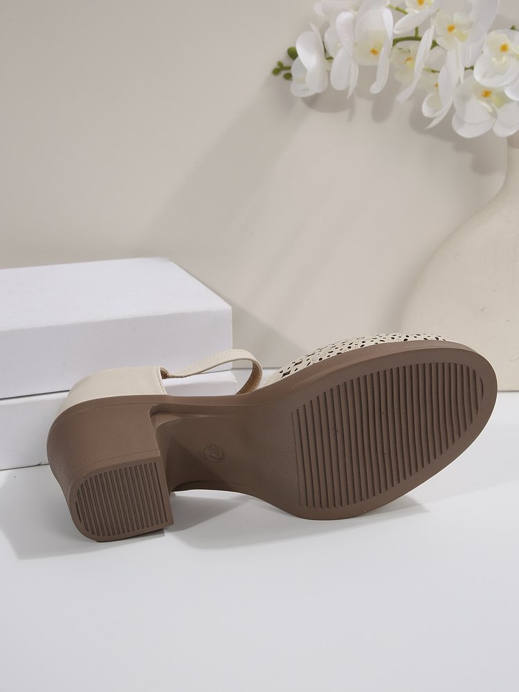 Women's Fashionable Solid Color Hollow Out Design Mary Janes Pumps Sandals