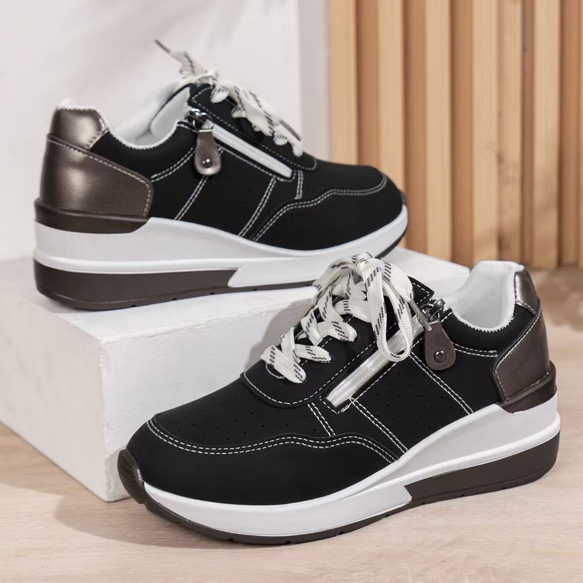 🔥Best Seller-Last Day Sale 60% OFF🔥Plus Size Women's Versatile Low Top Fashion Sneakers