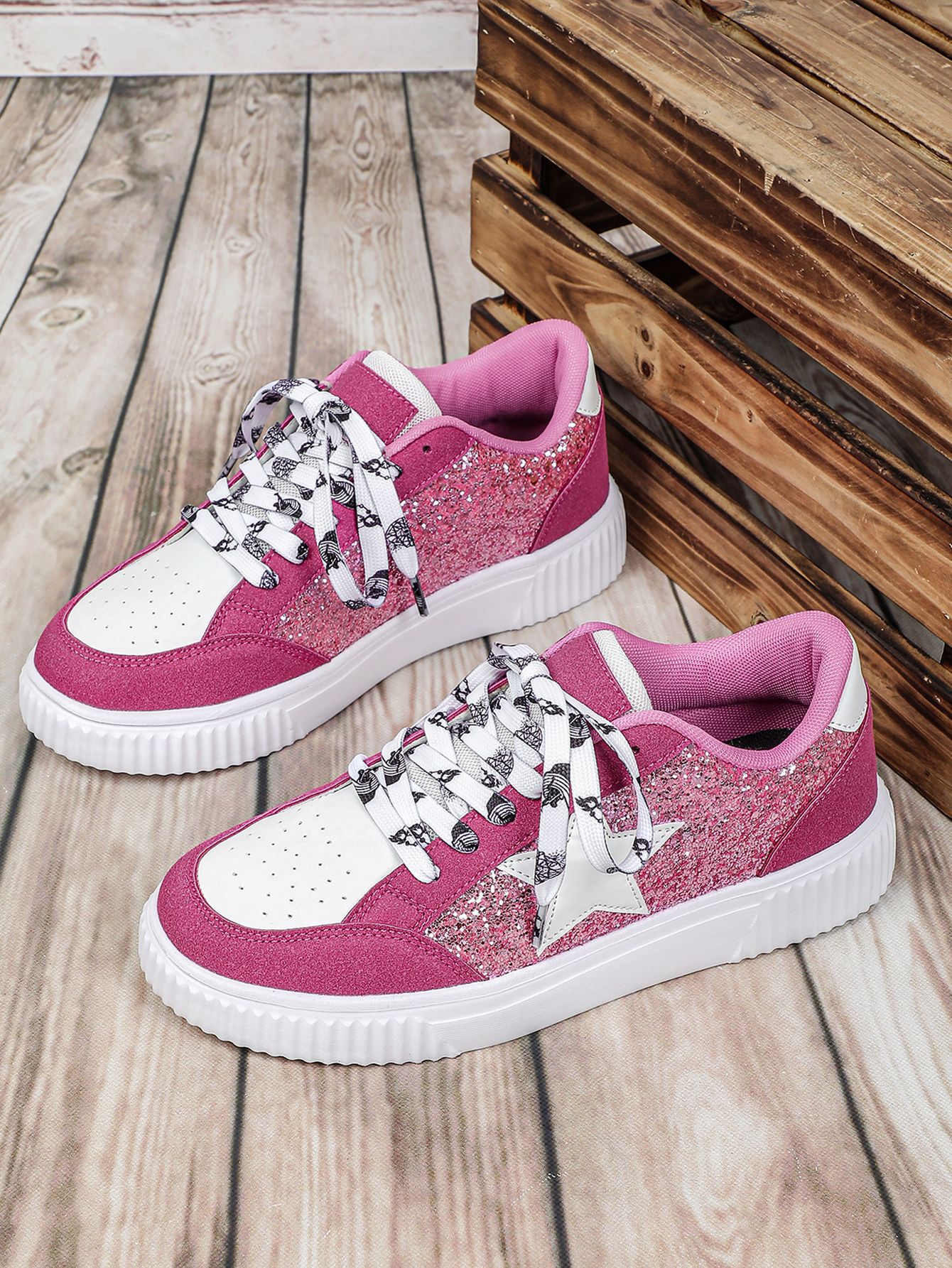 White and Black Star Pattern Lace Up Low Top Orthopedic Sneakers