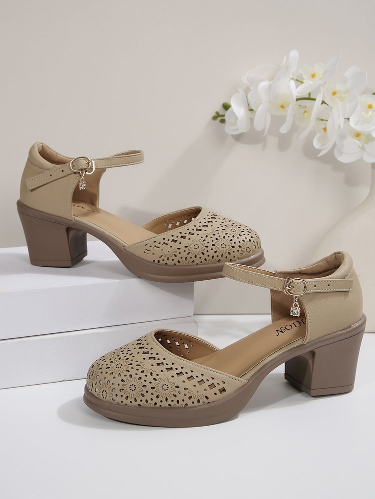 Women's Fashionable Solid Color Hollow Out Design Mary Janes Pumps Sandals