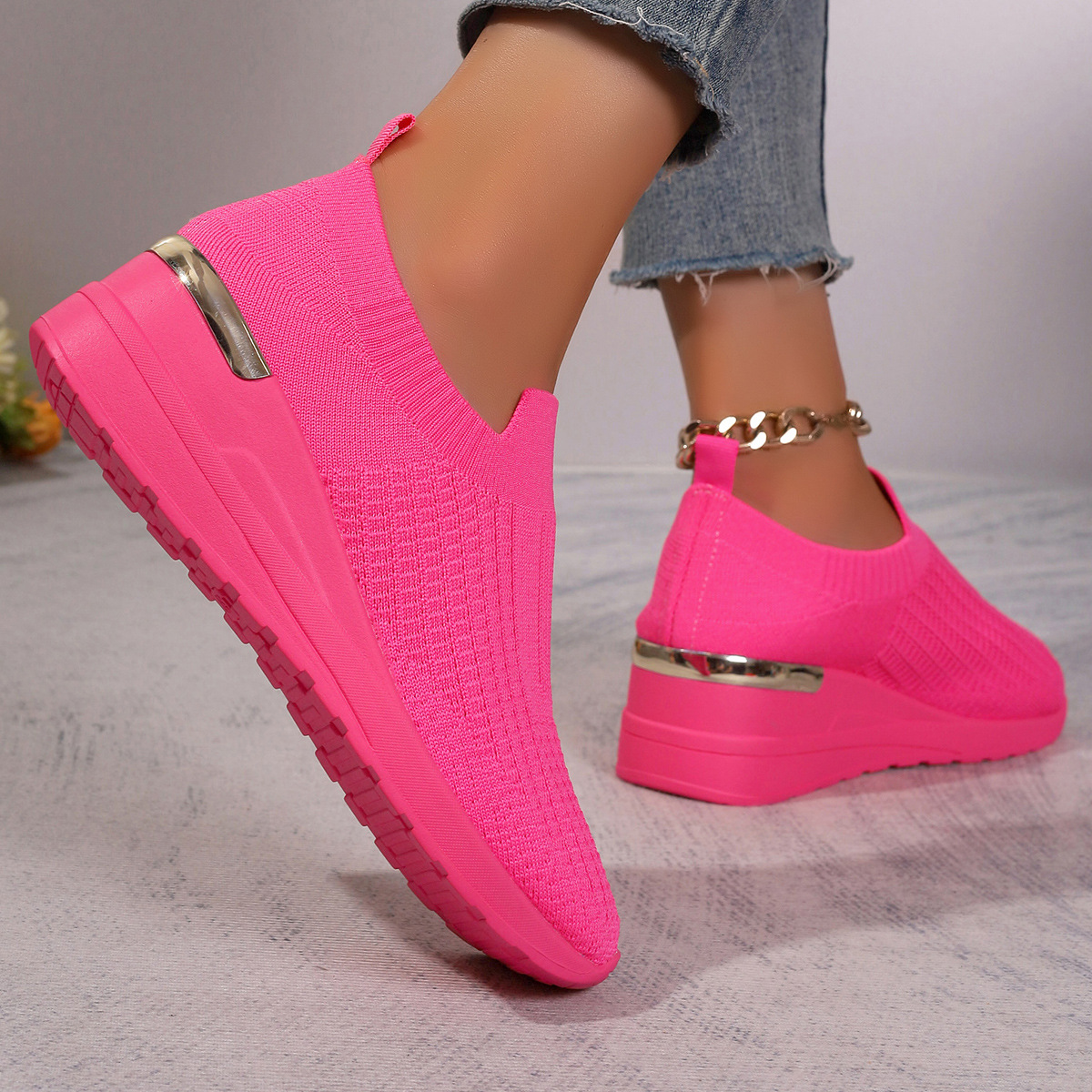 Women's Mesh Breathable Lightweight Orhtopedic Running Shoes