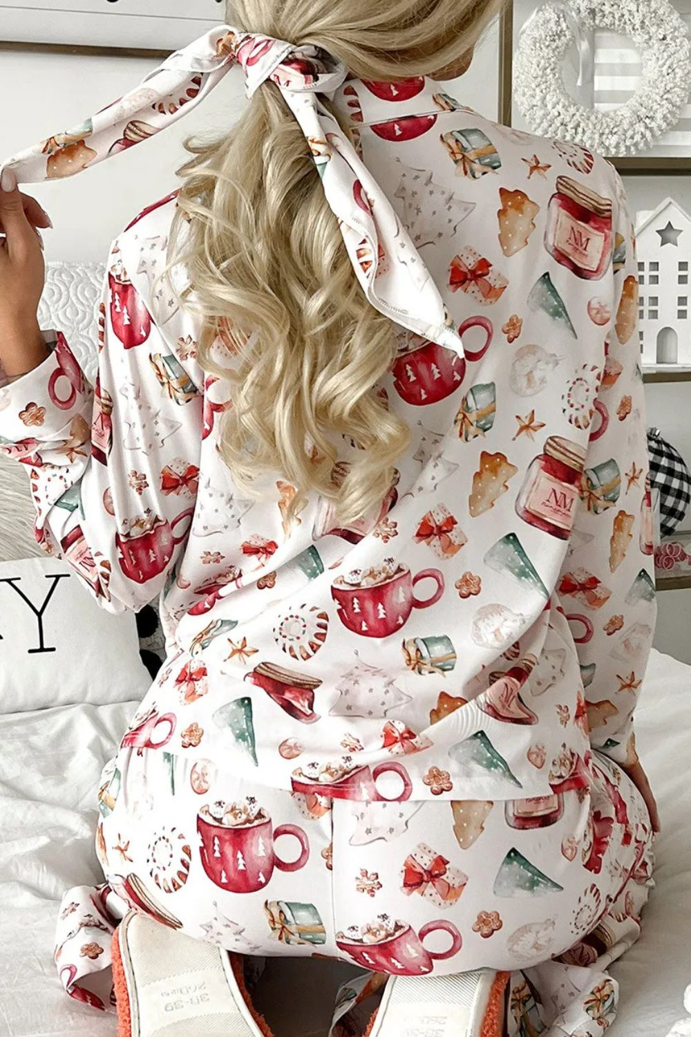 Women's Lapel Christmas Print Long Sleeve Pajama Set