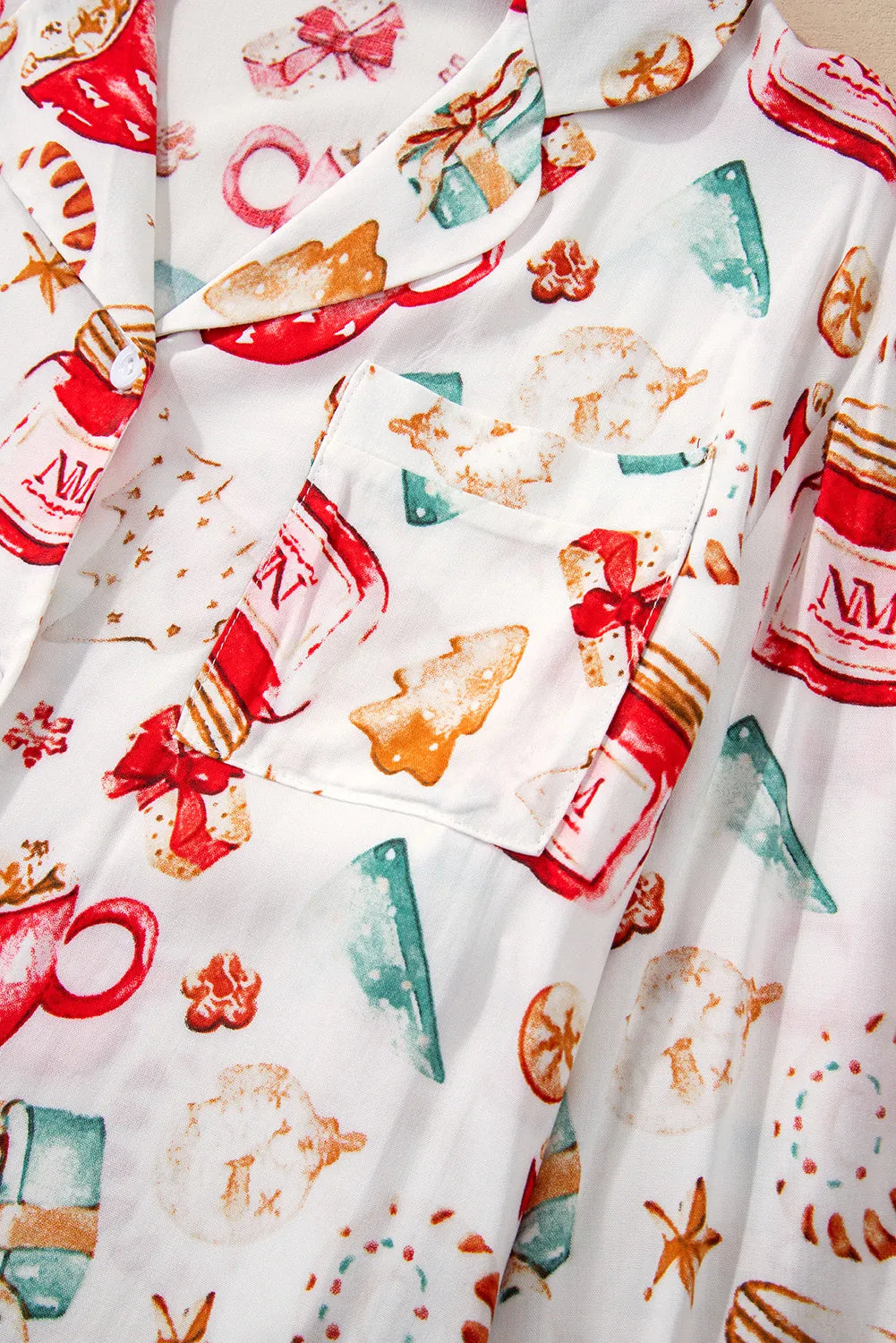 Women's Lapel Christmas Print Long Sleeve Pajama Set